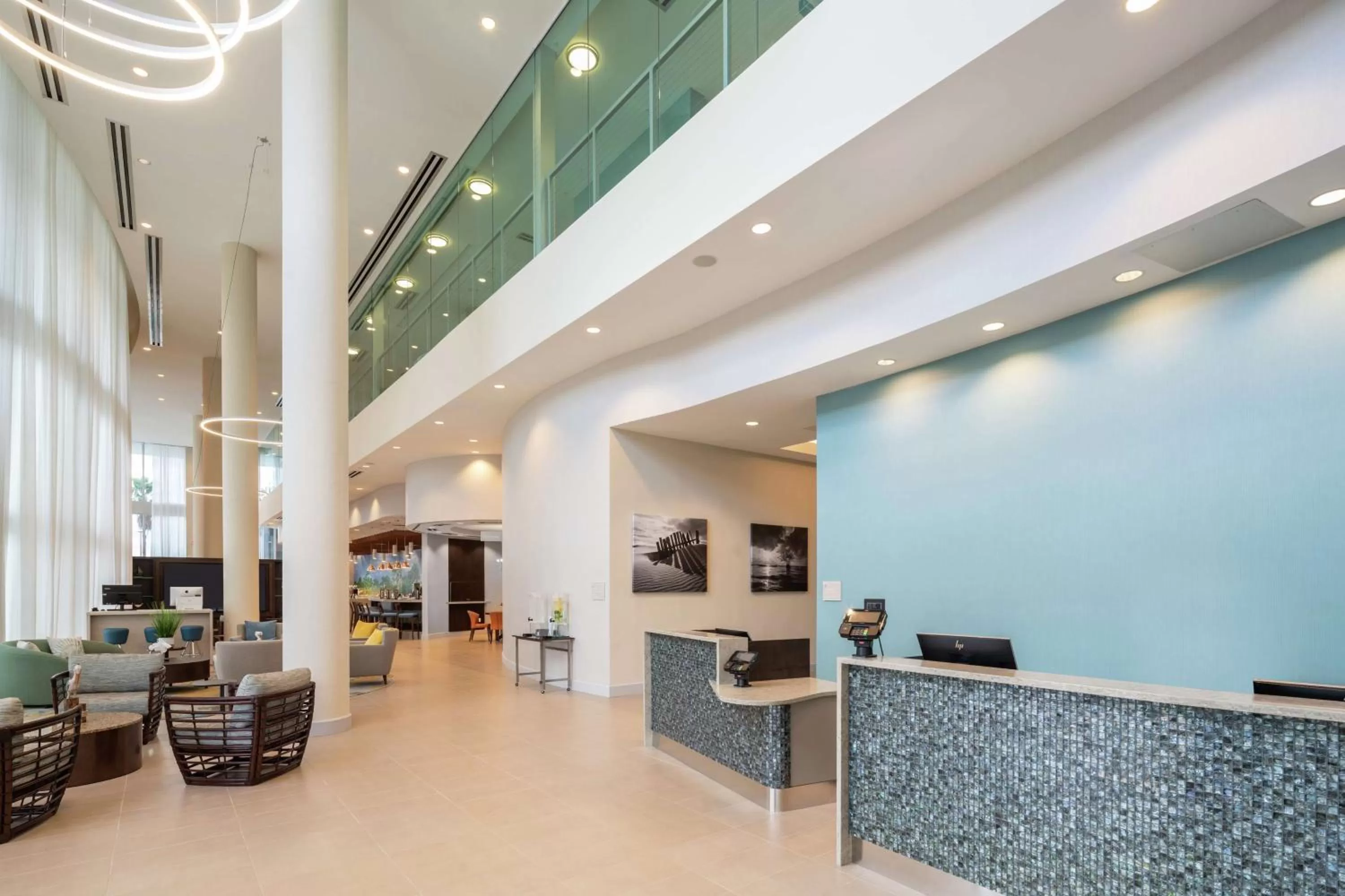 Lobby or reception in DoubleTree by Hilton Miami Doral