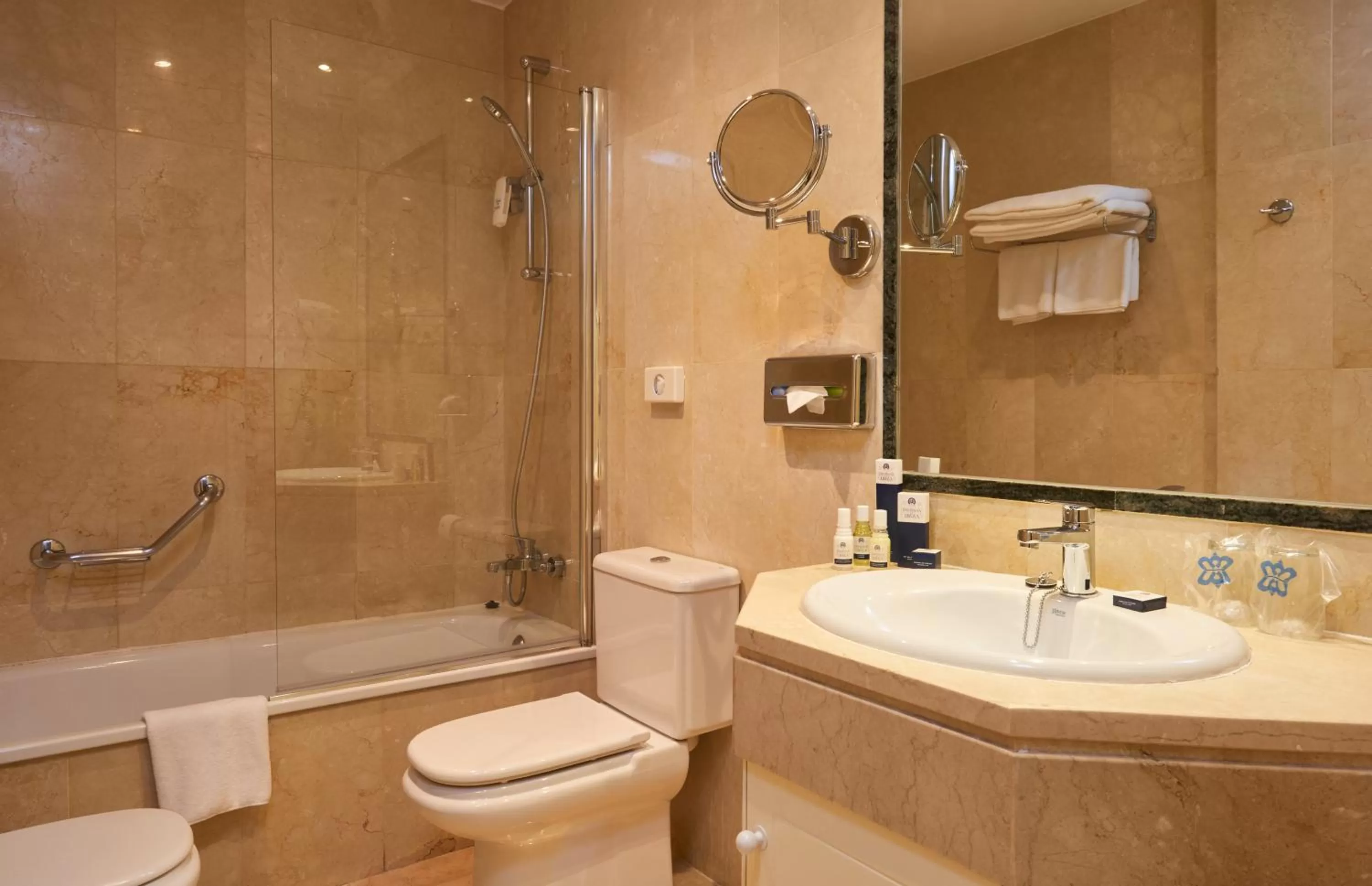 Bathroom in Suites Barrio de Salamanca