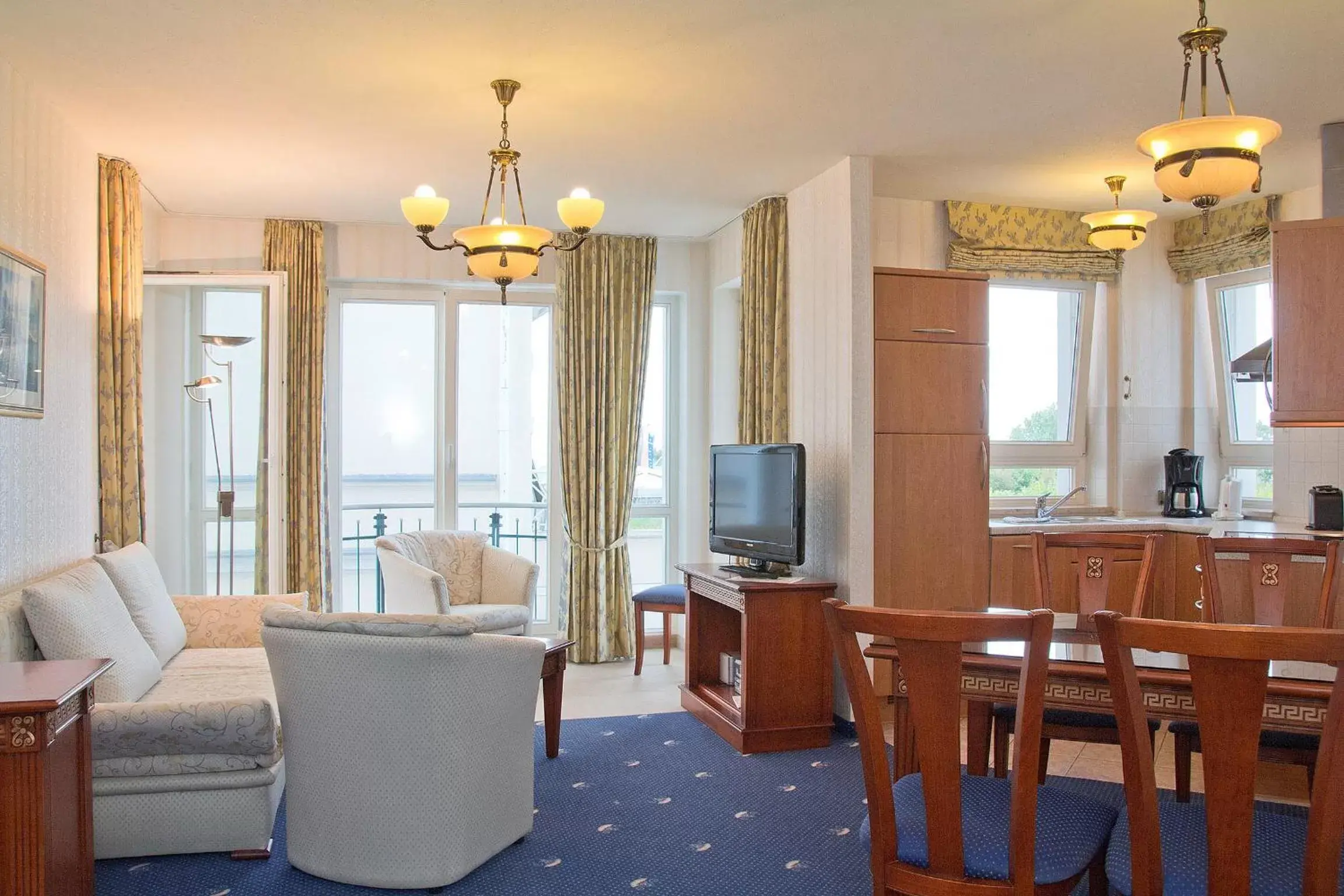 One-Bedroom Apartment with Sea View in SEETELHOTEL Ostseeresidenz Ahlbeck One-Bedroom Apartment with Sea View in SEETELHOTEL Ostseeresidenz Ahlbeck