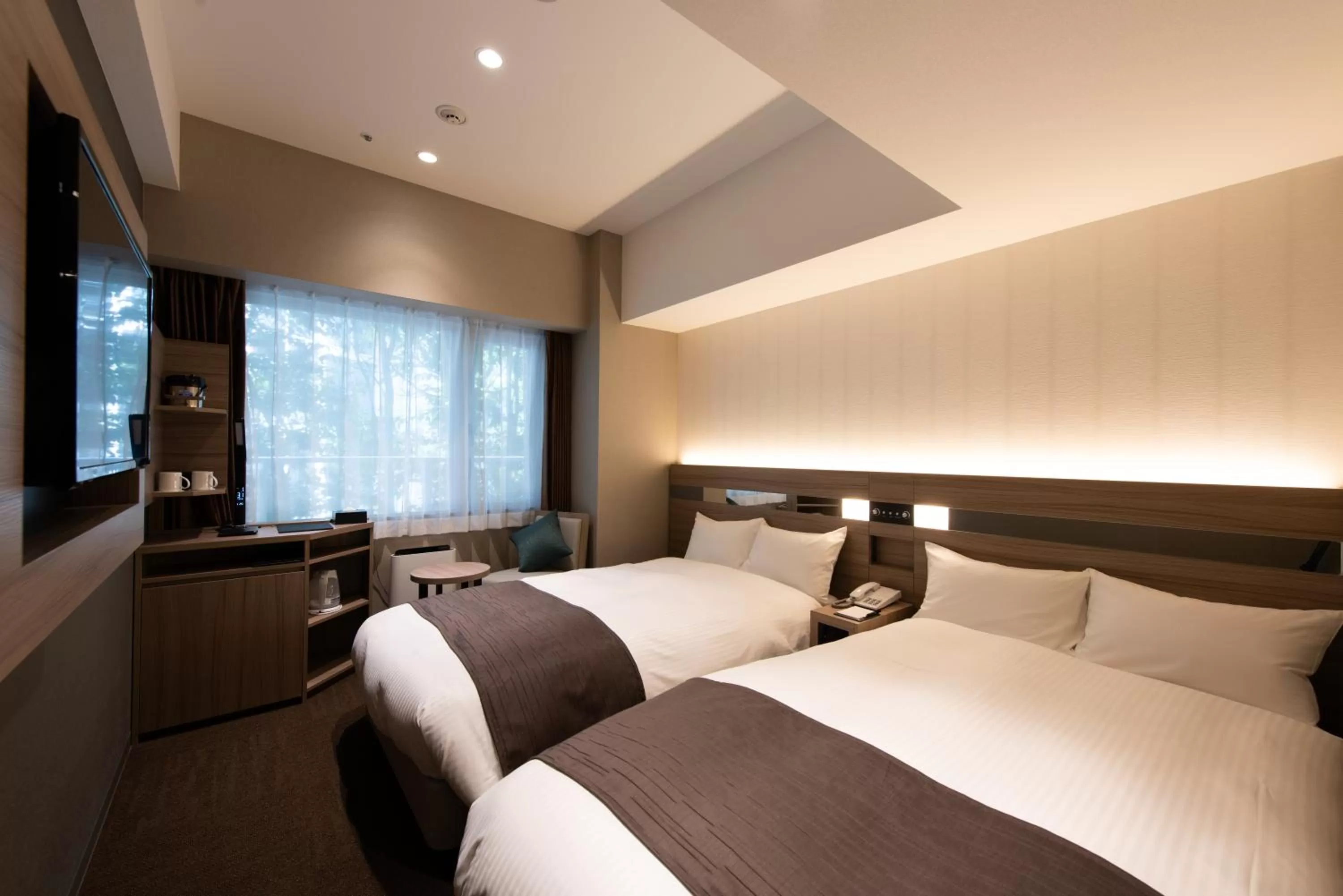 Photo of the whole room, Bed in Hotel Hewitt Koshien