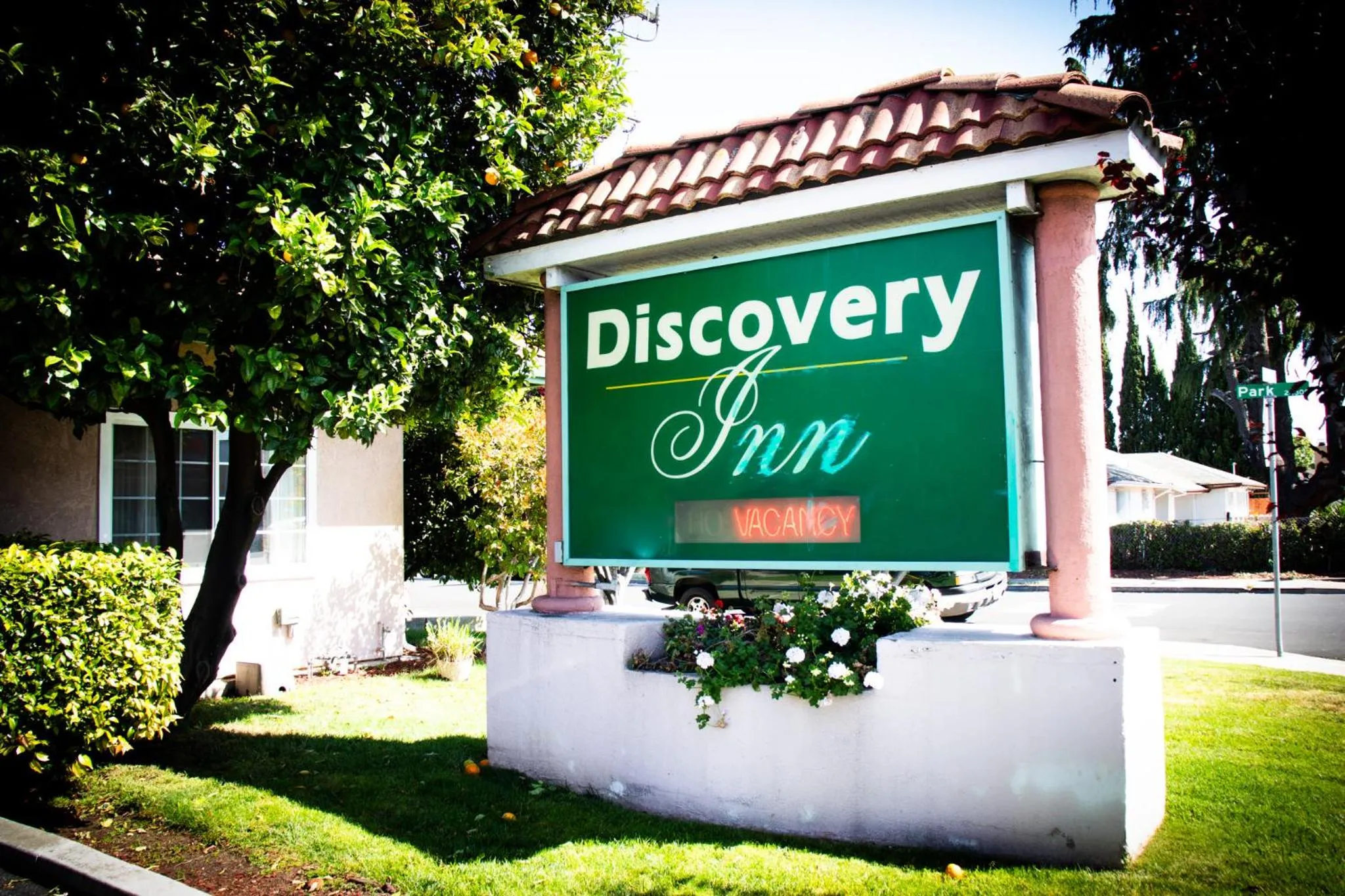 Discovery Inn