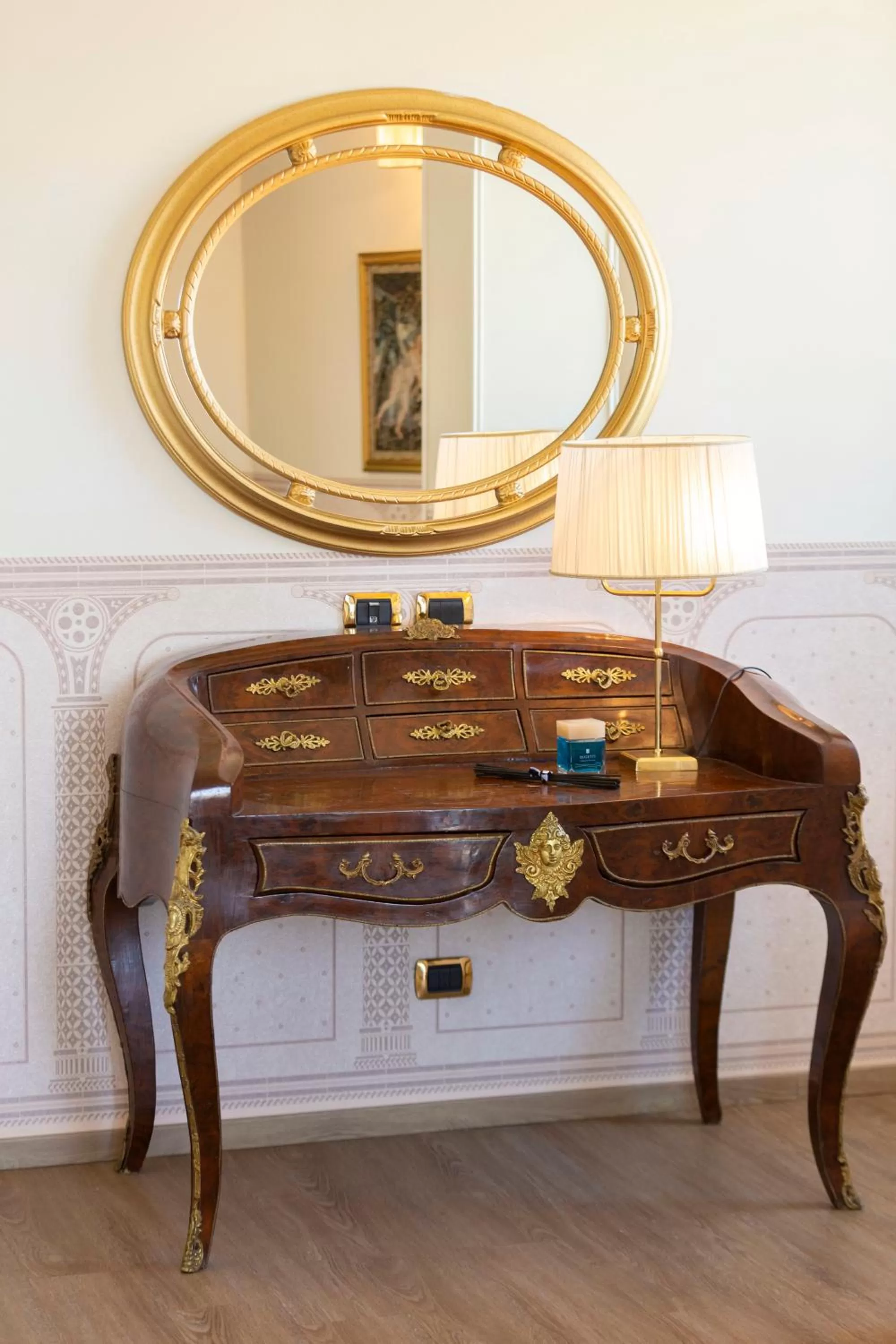Bedroom in Hotel Baia Imperiale