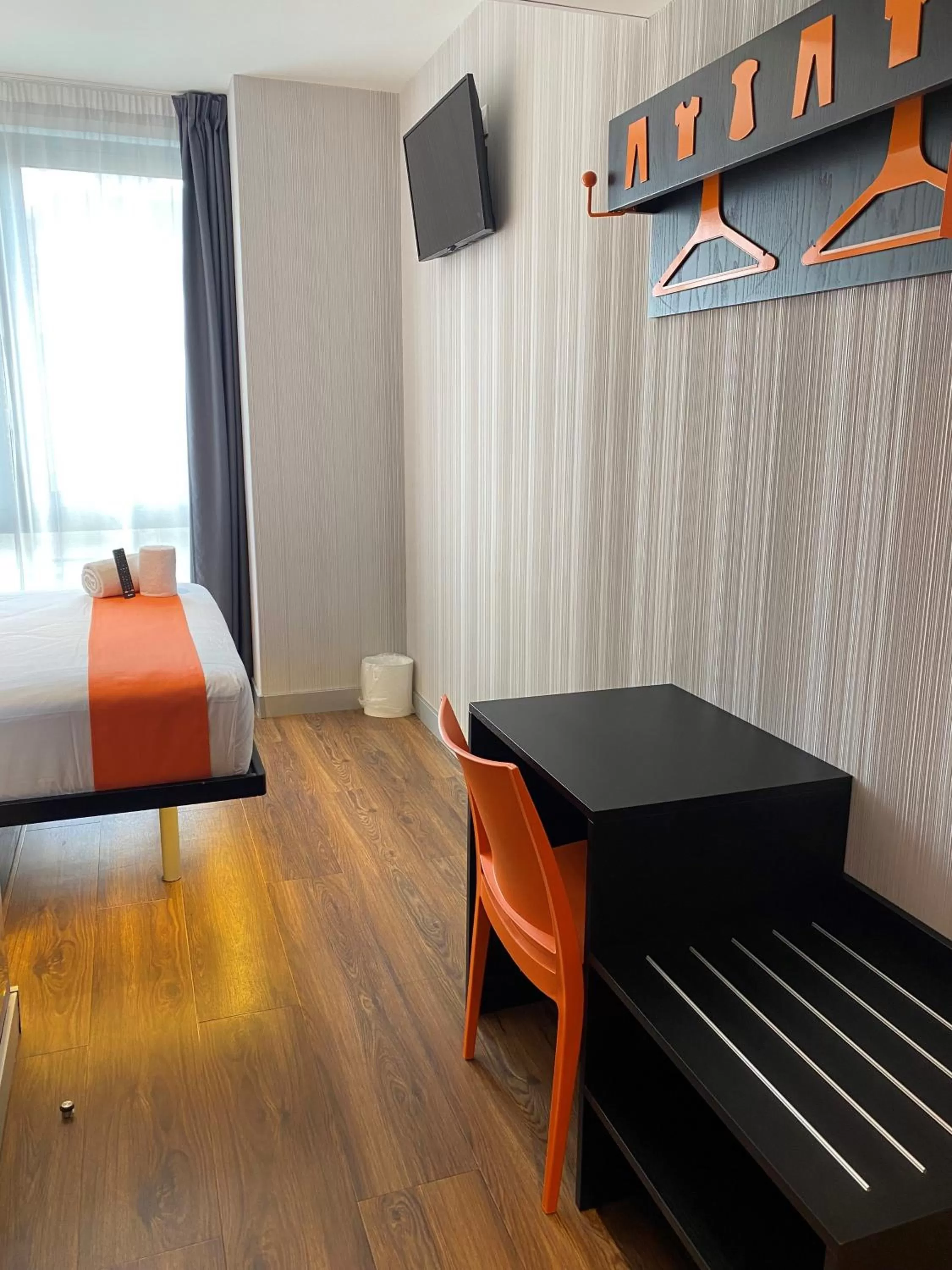 Bed in easyHotel Lisbon