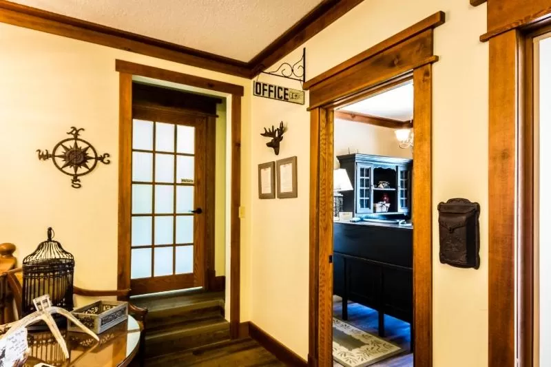 Lobby or reception in Rustlers Lodge