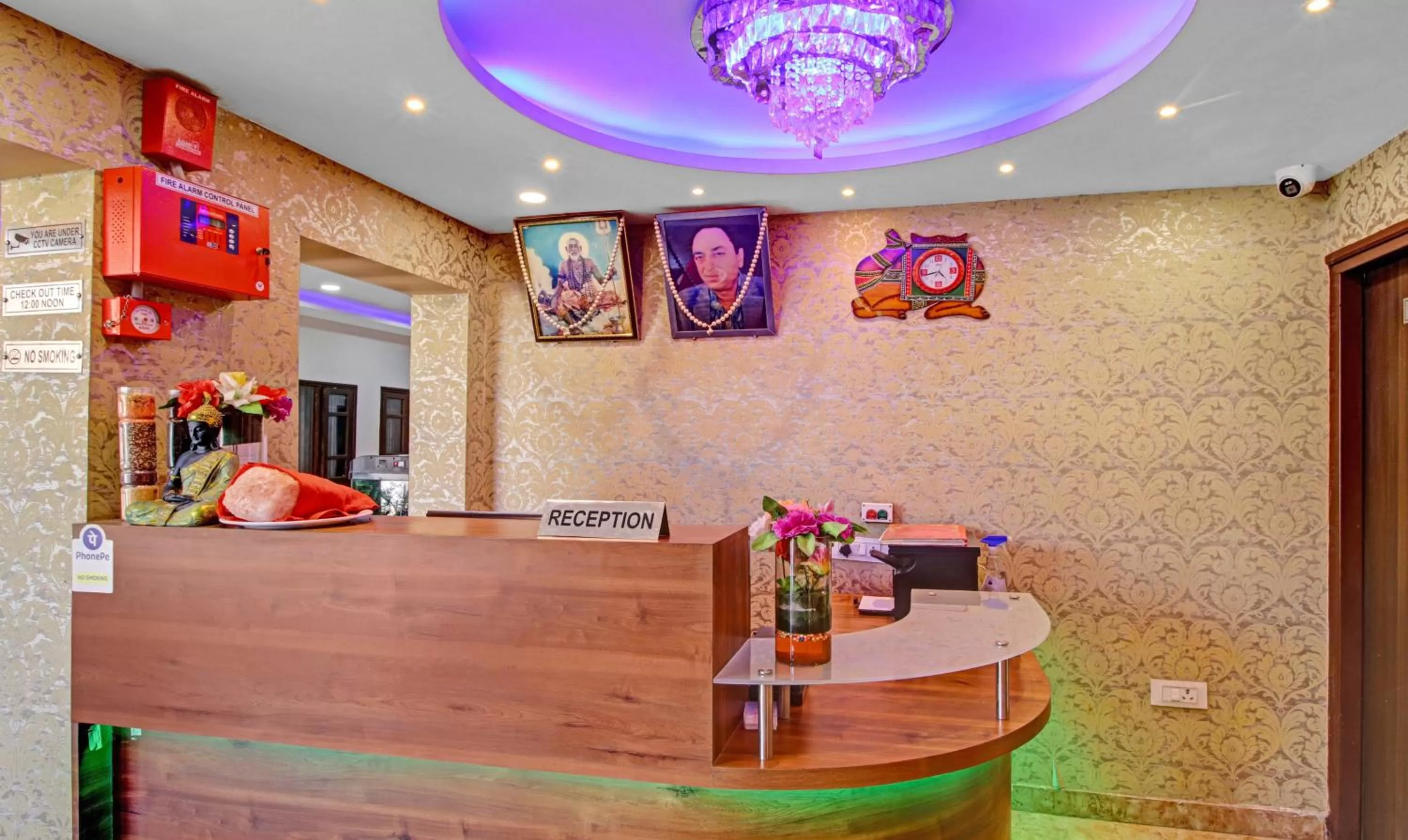 Lobby/Reception in Treebo Trend Jugnu