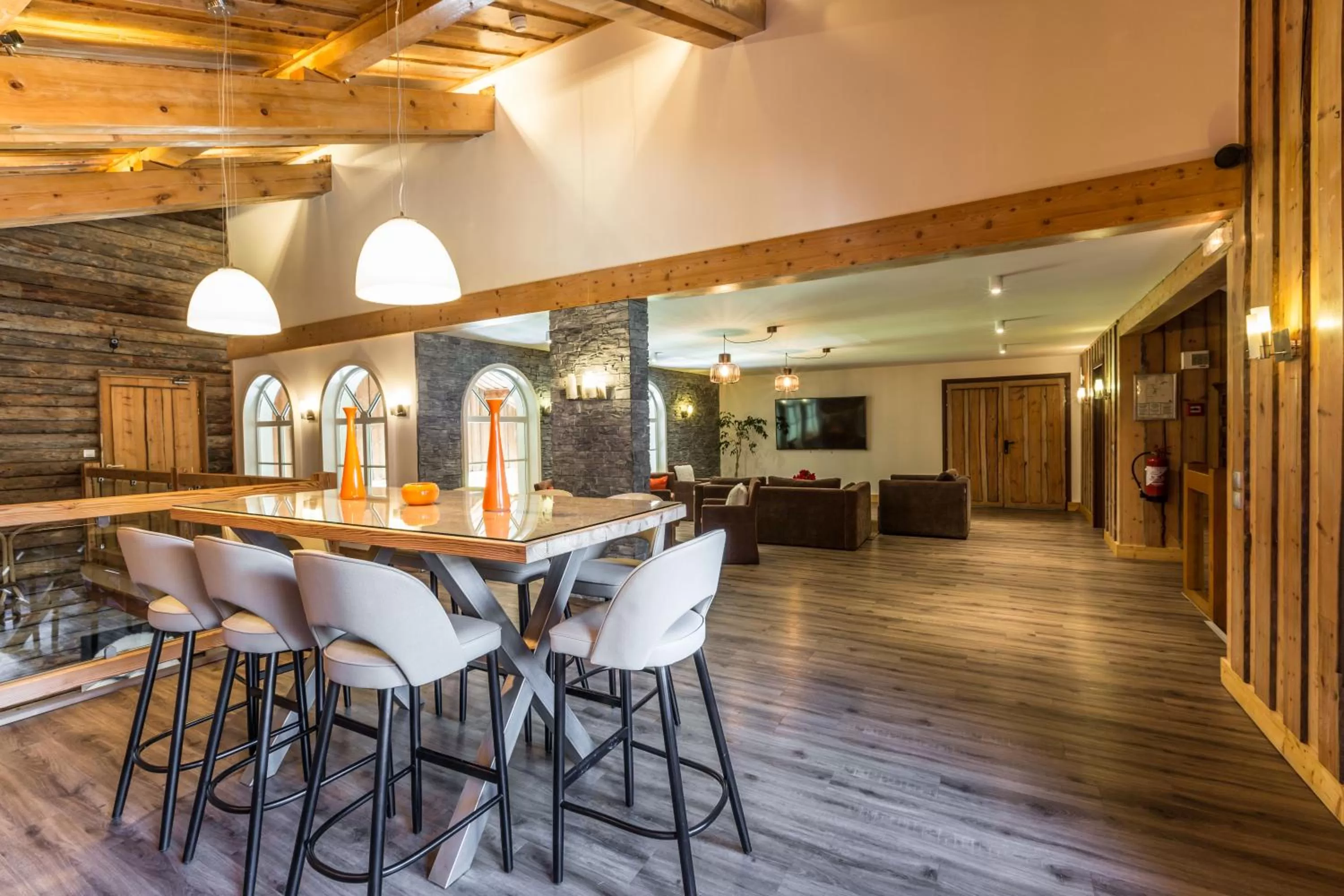 Lounge or bar in Hôtel Le Labrador