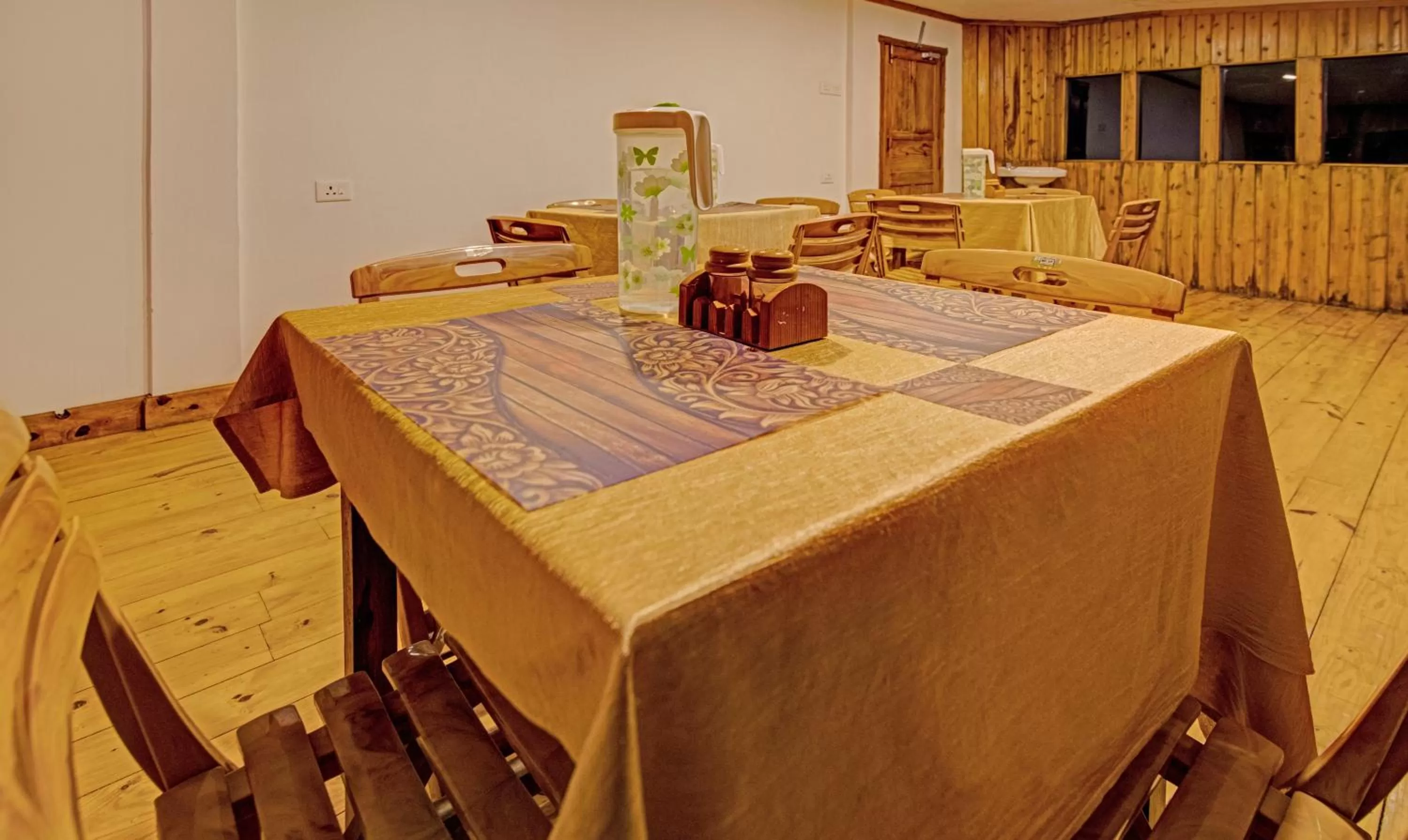 Dining area in Treebo Omega Stay Inn