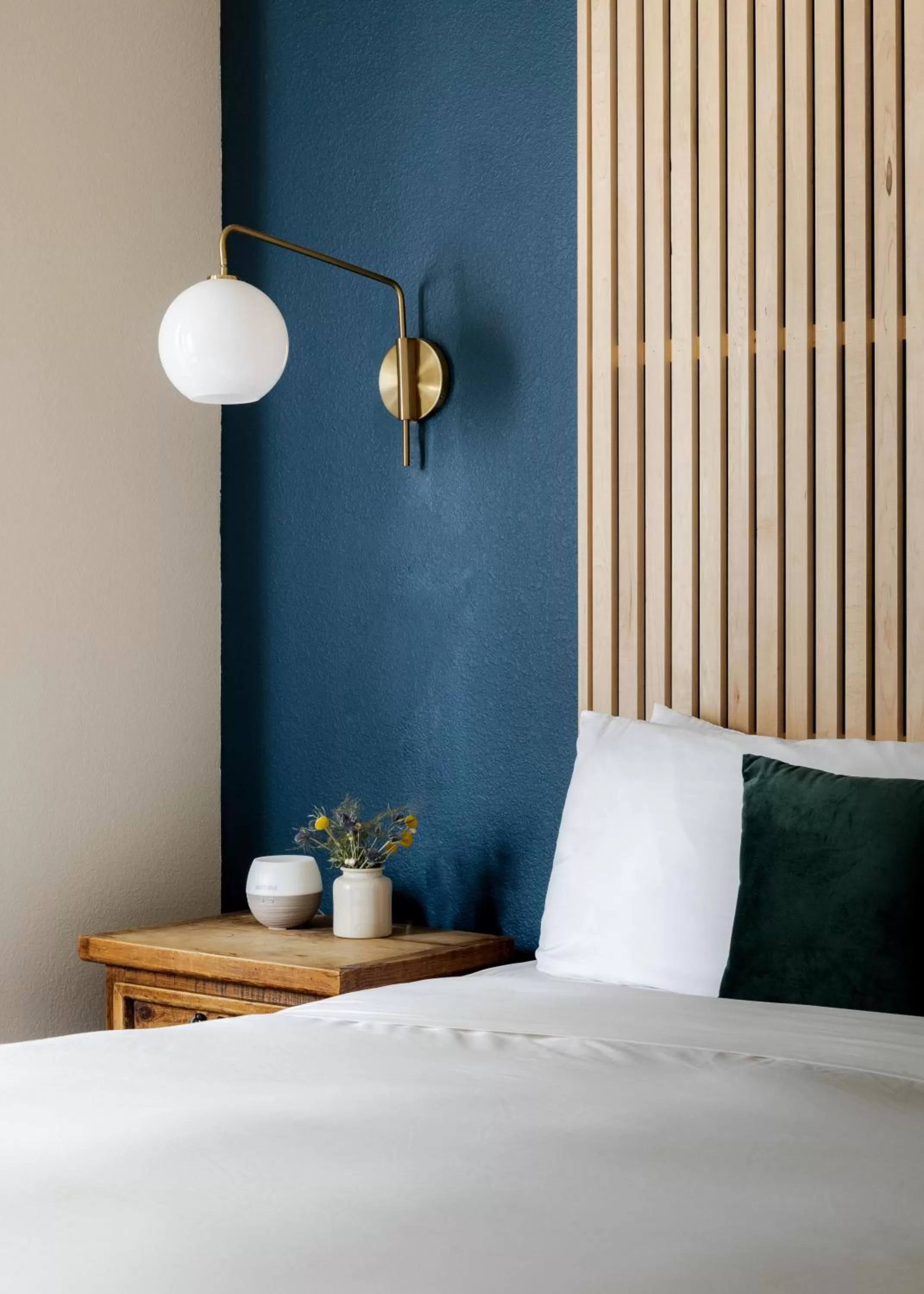 Bed in Black Bear Lodge