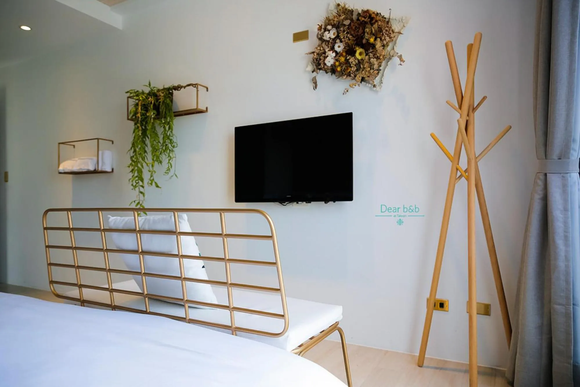 Photo of the whole room, Bed in We Love Inn