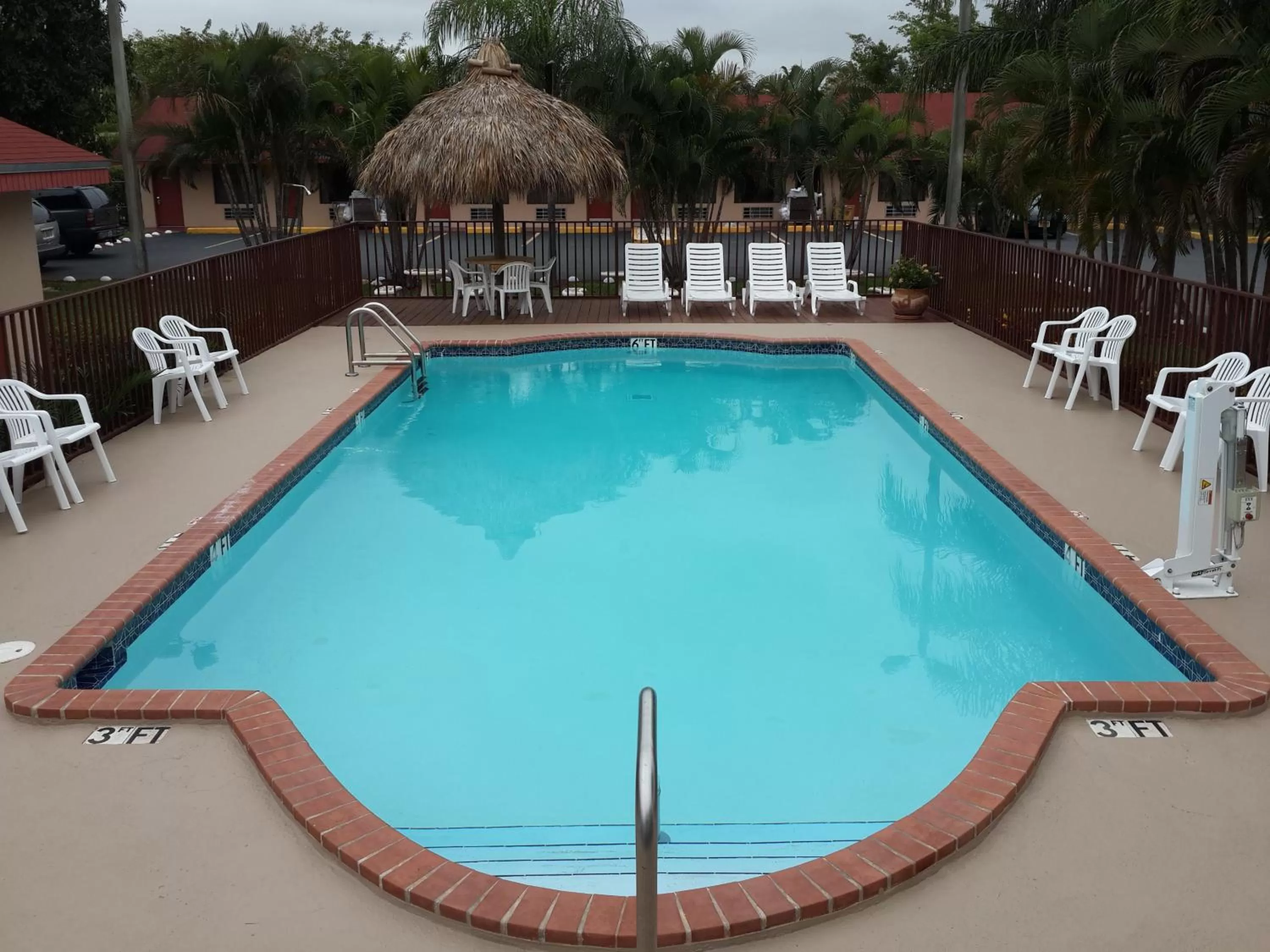Swimming pool in Super 8 by Wyndham Florida City/Homestead/Everglades