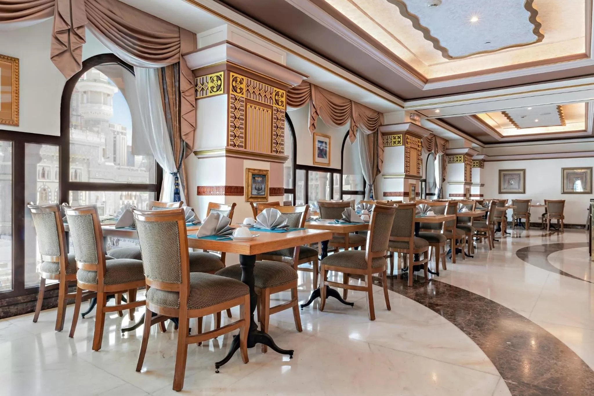 Restaurant/places to eat in InterContinental Dar Al Tawhid Makkah by IHG
