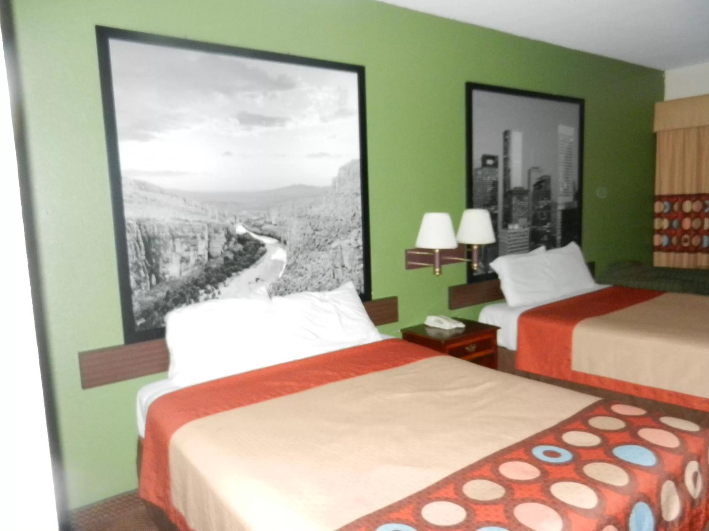 Bed in Super 8 by Wyndham Humble - Atascocita - FM 1960 I-69