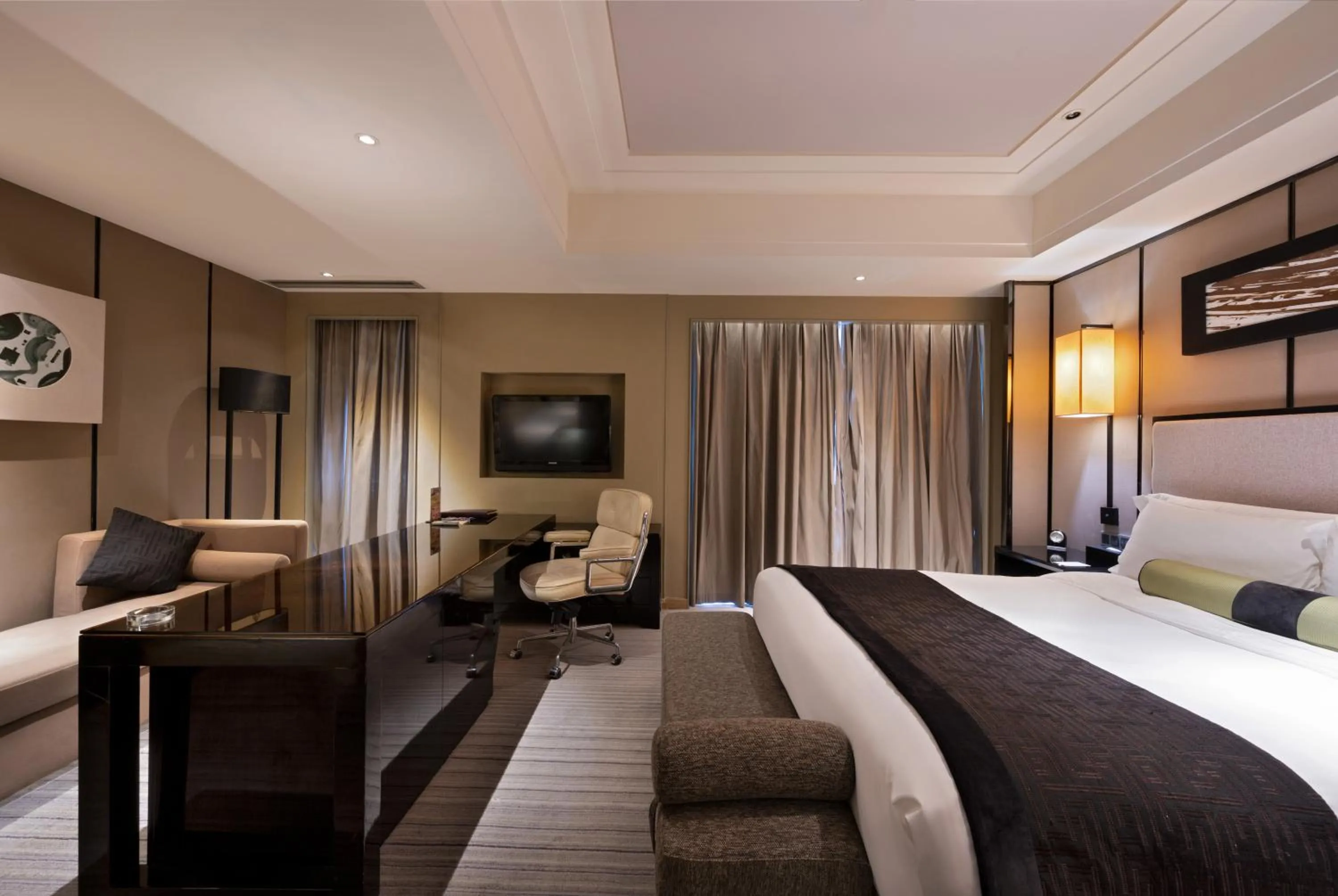 Bedroom, Bed in Mels Weldon Dongguan Humen