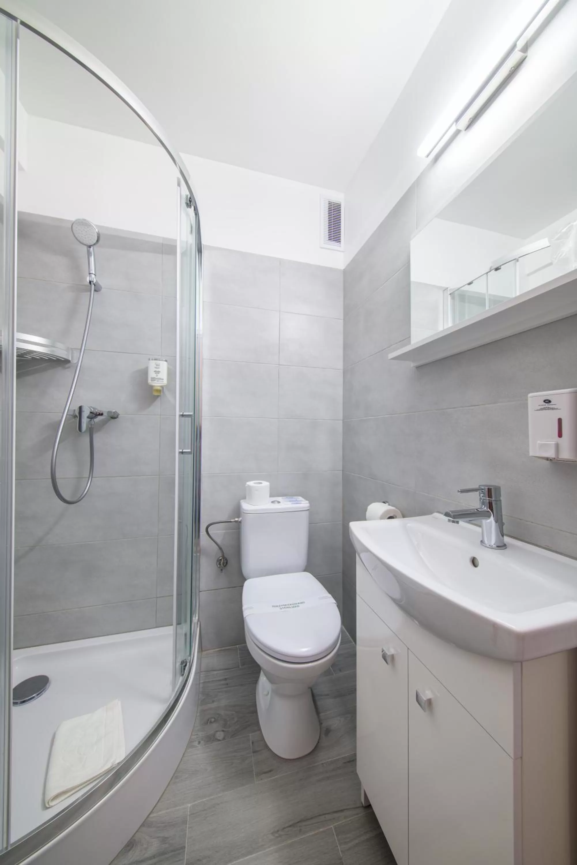 Shower in Hotel Nowa Panorama