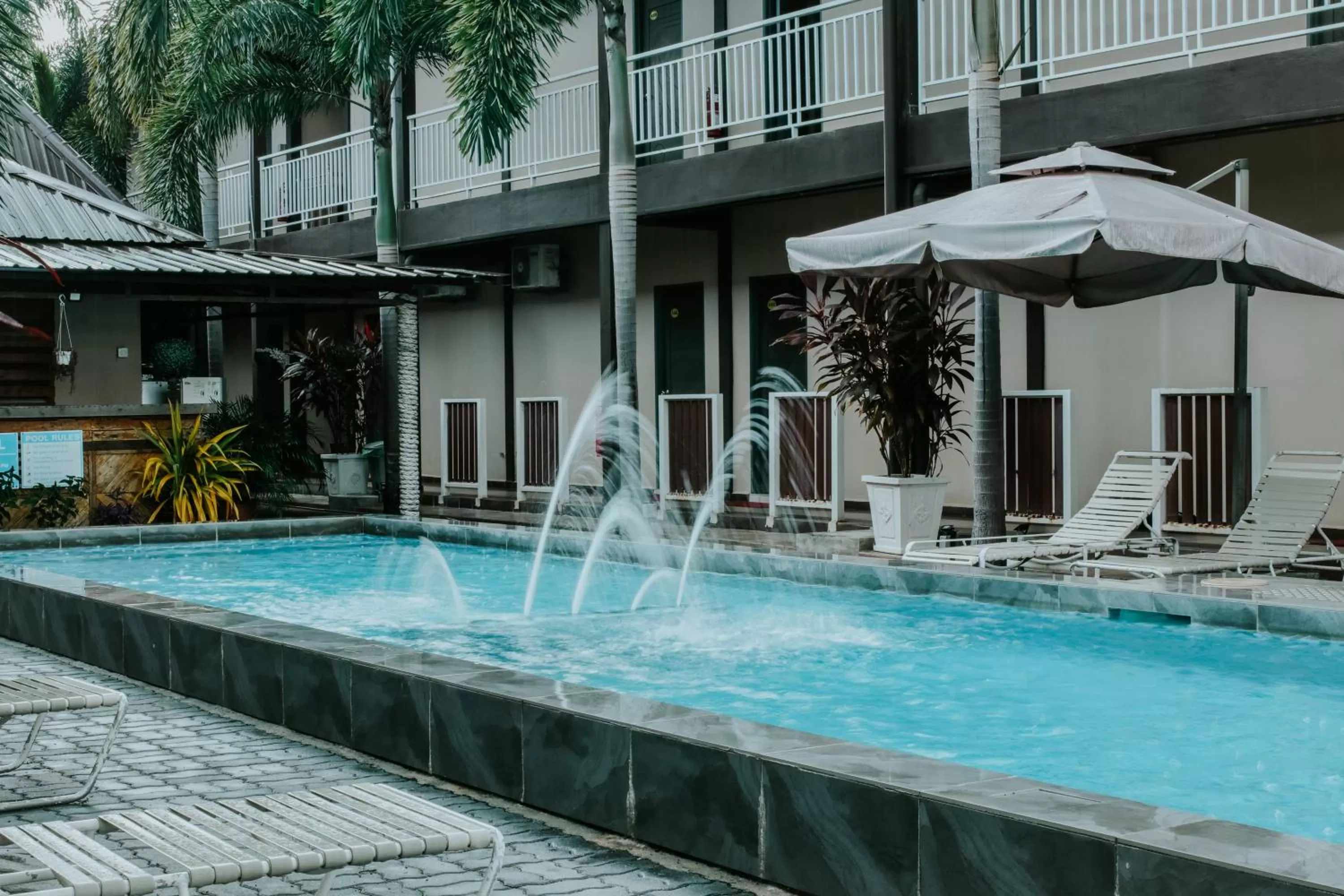 Swimming pool in Destini Akef Villa