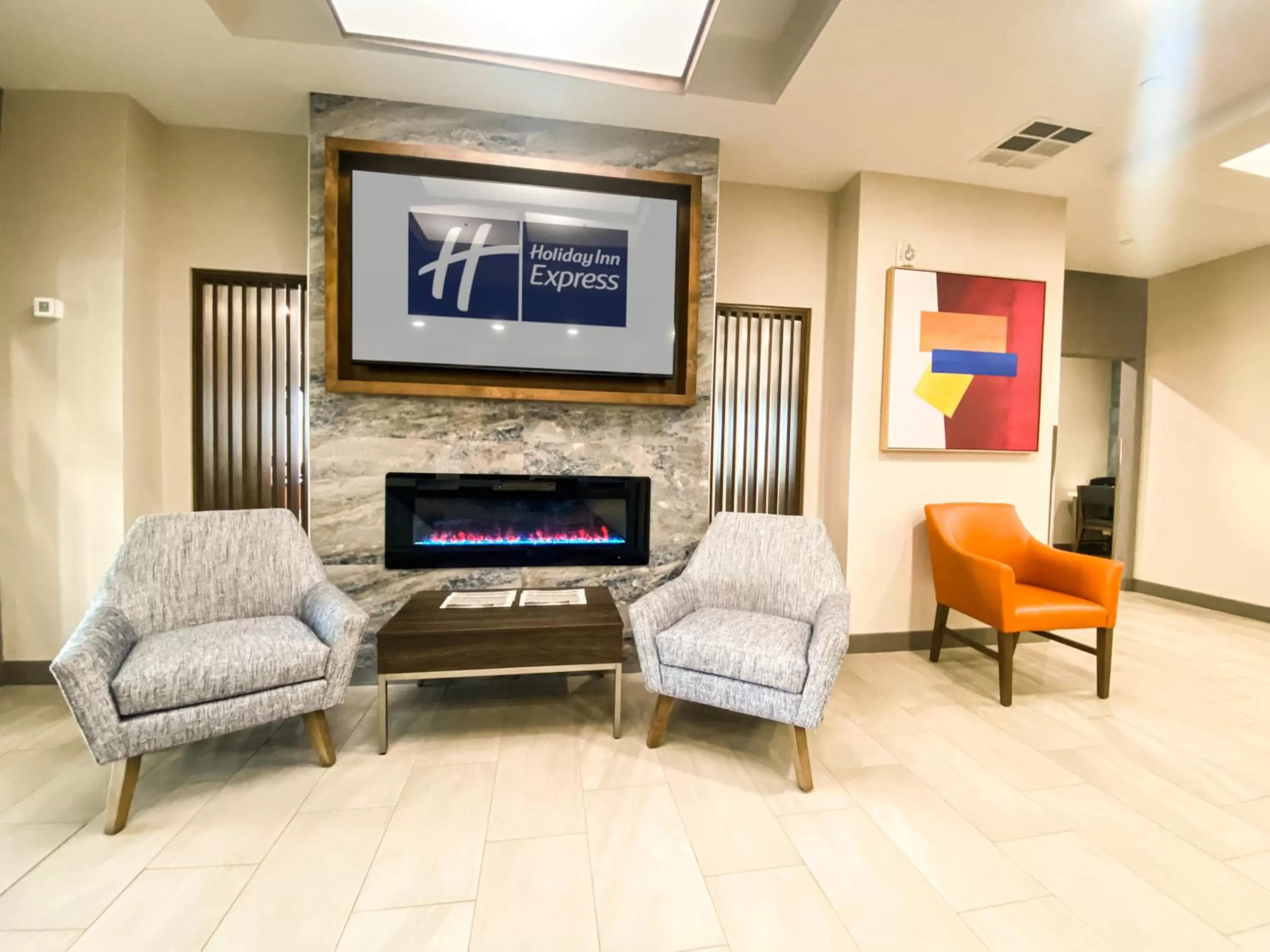 Property building in Holiday Inn Express & Suites Frazier Park by IHG