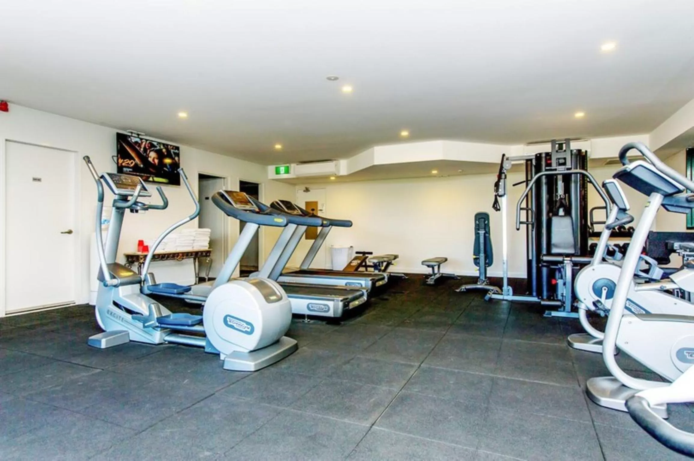 Fitness centre/facilities in Alpha Hotel Canberra