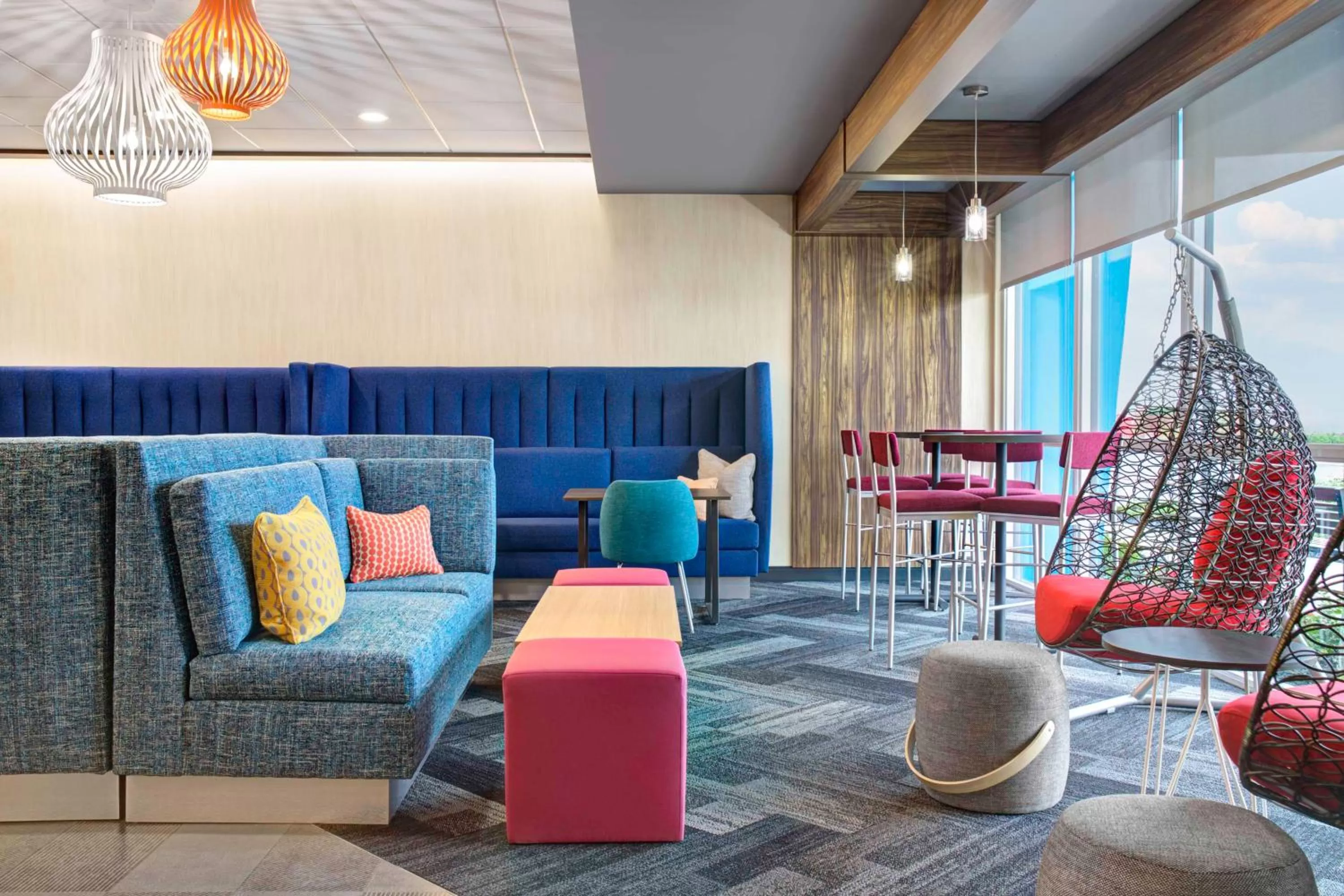 Lobby or reception in Tru By Hilton Toronto Airport West