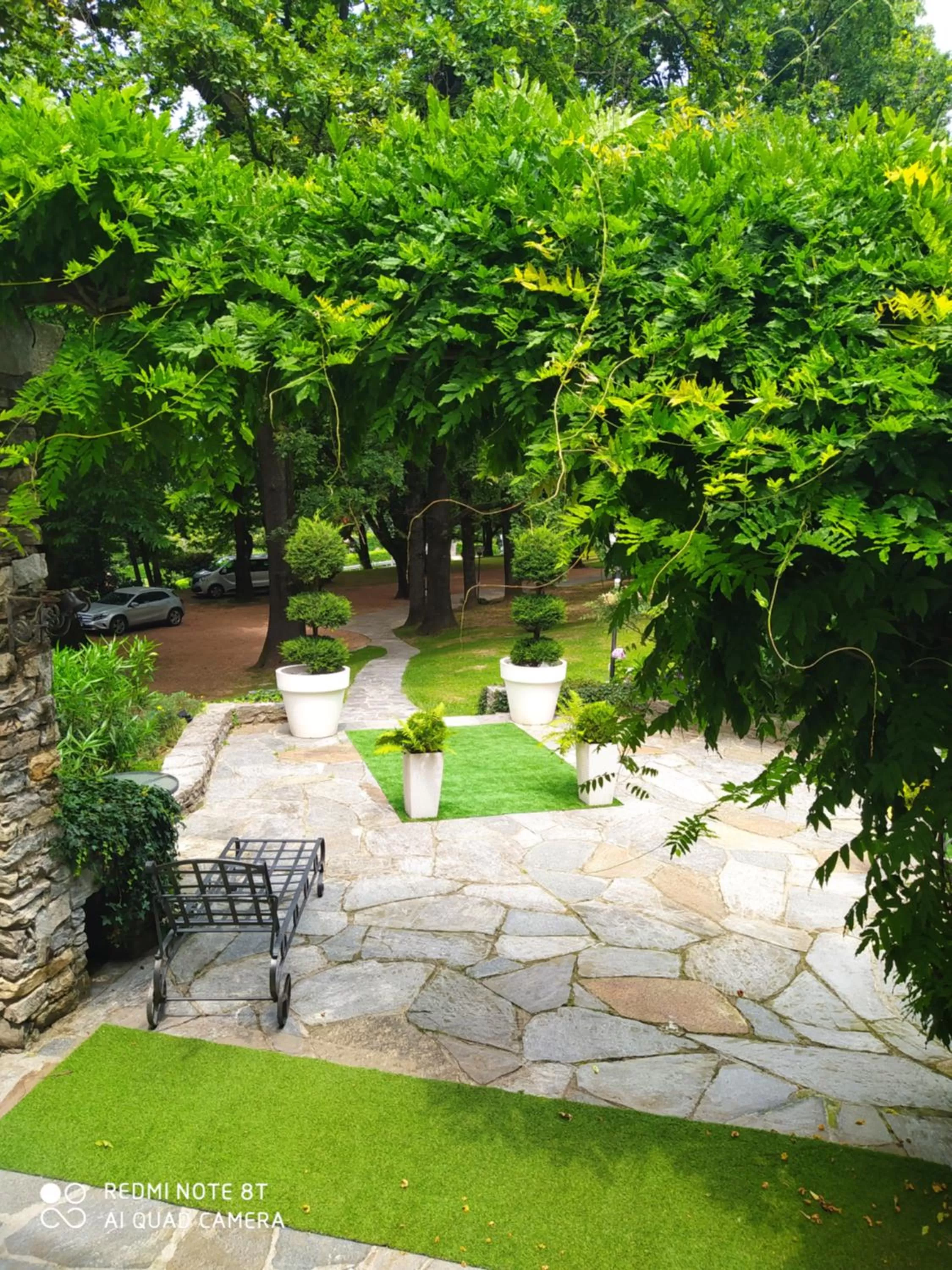 Garden in "La Selvetta" bed and breakfast