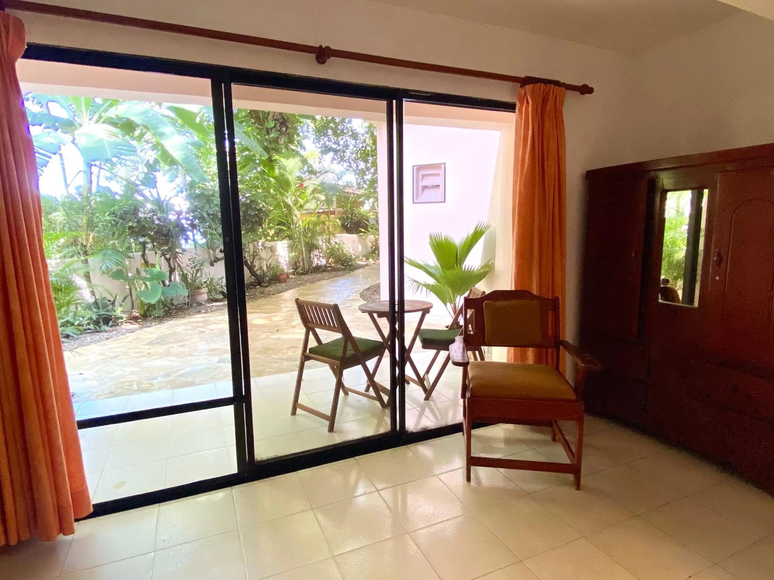 Patio in Hotel Alegria