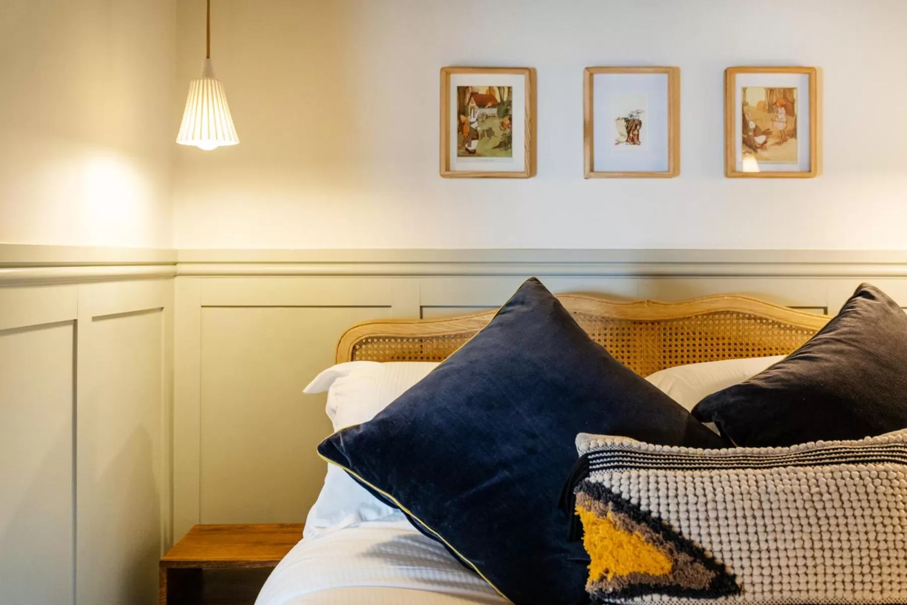 Bed in The Queens Chew Magna