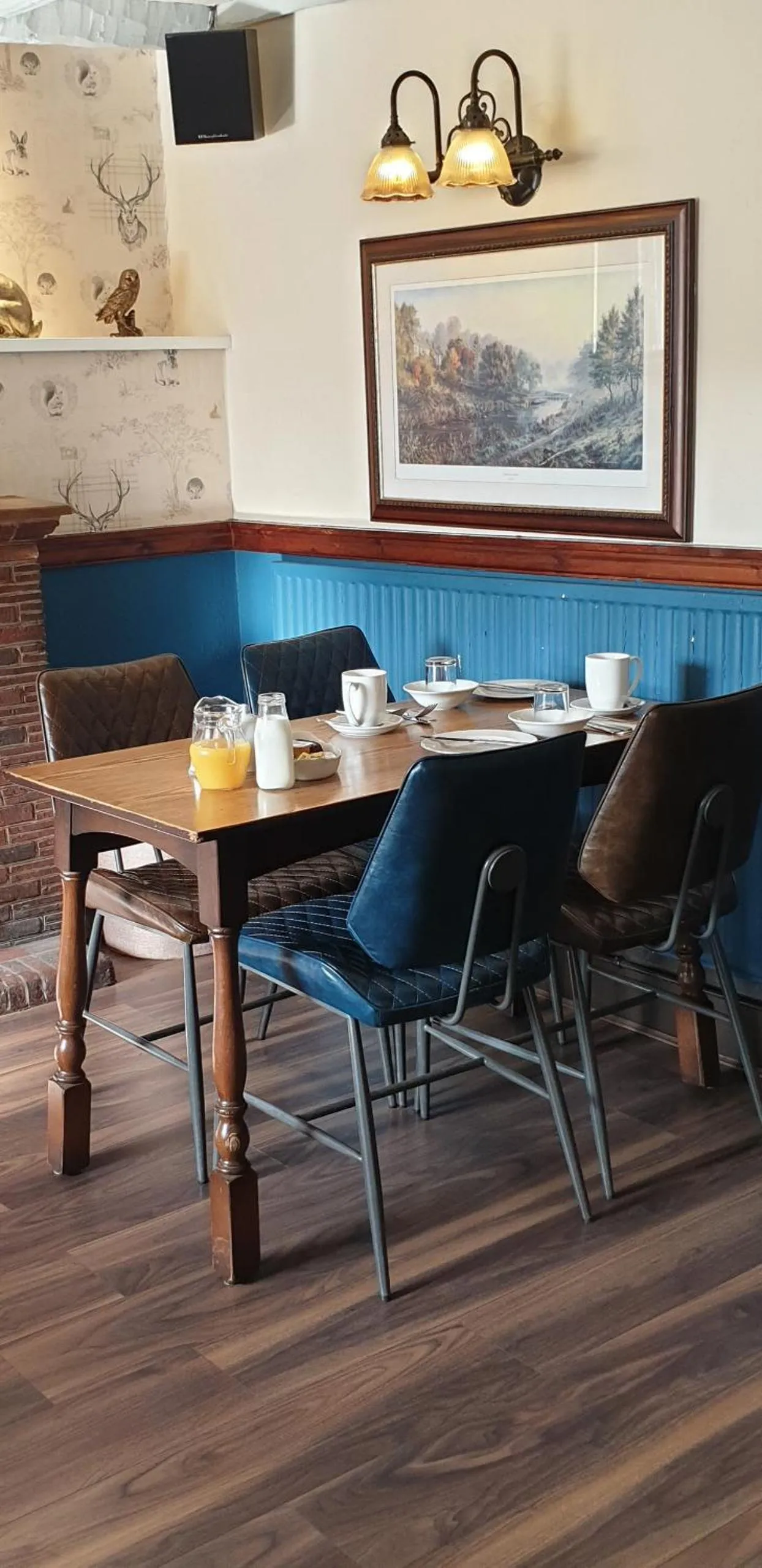 Food and drinks in George Washington Inn