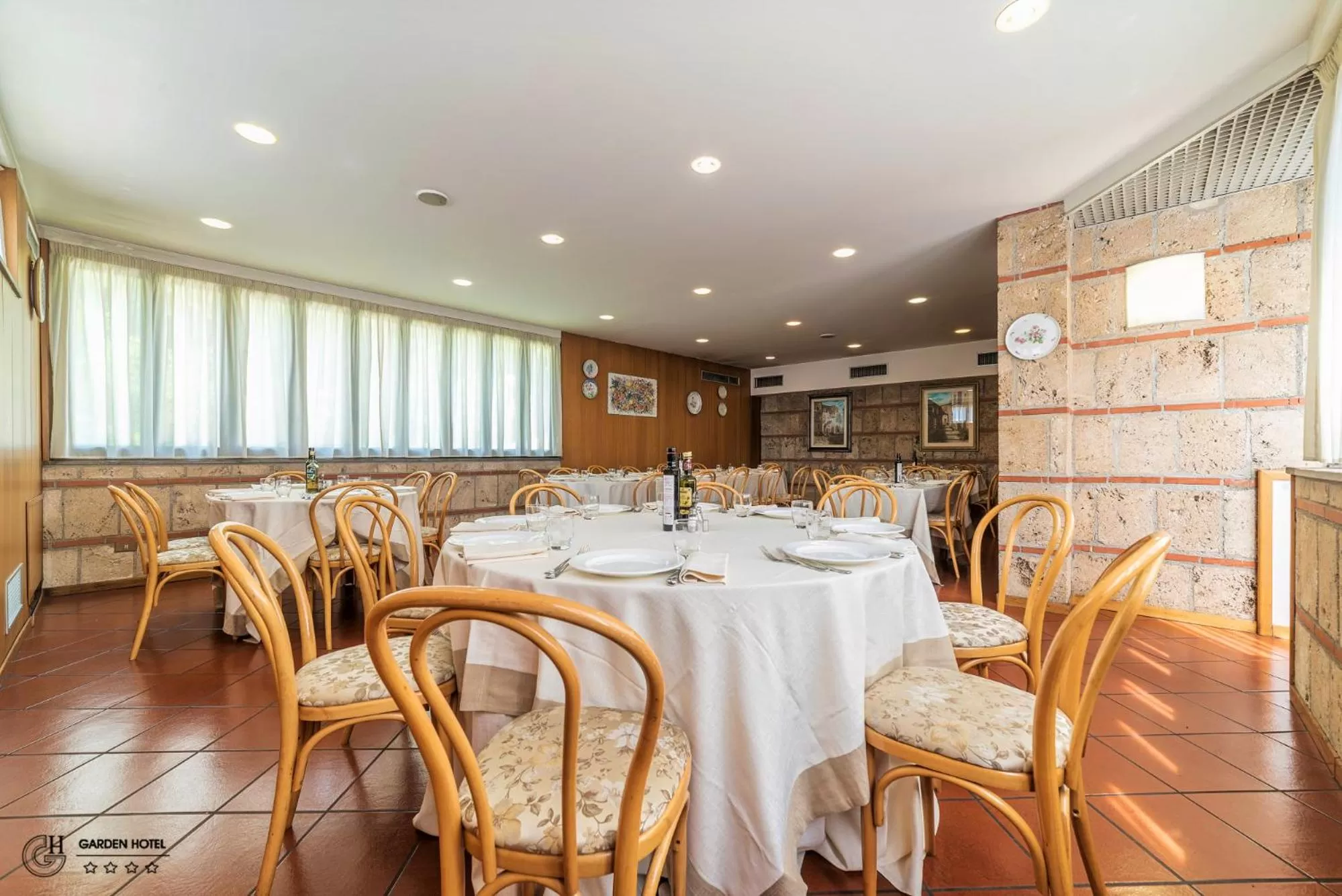 Restaurant/places to eat in Hotel Garden Terni