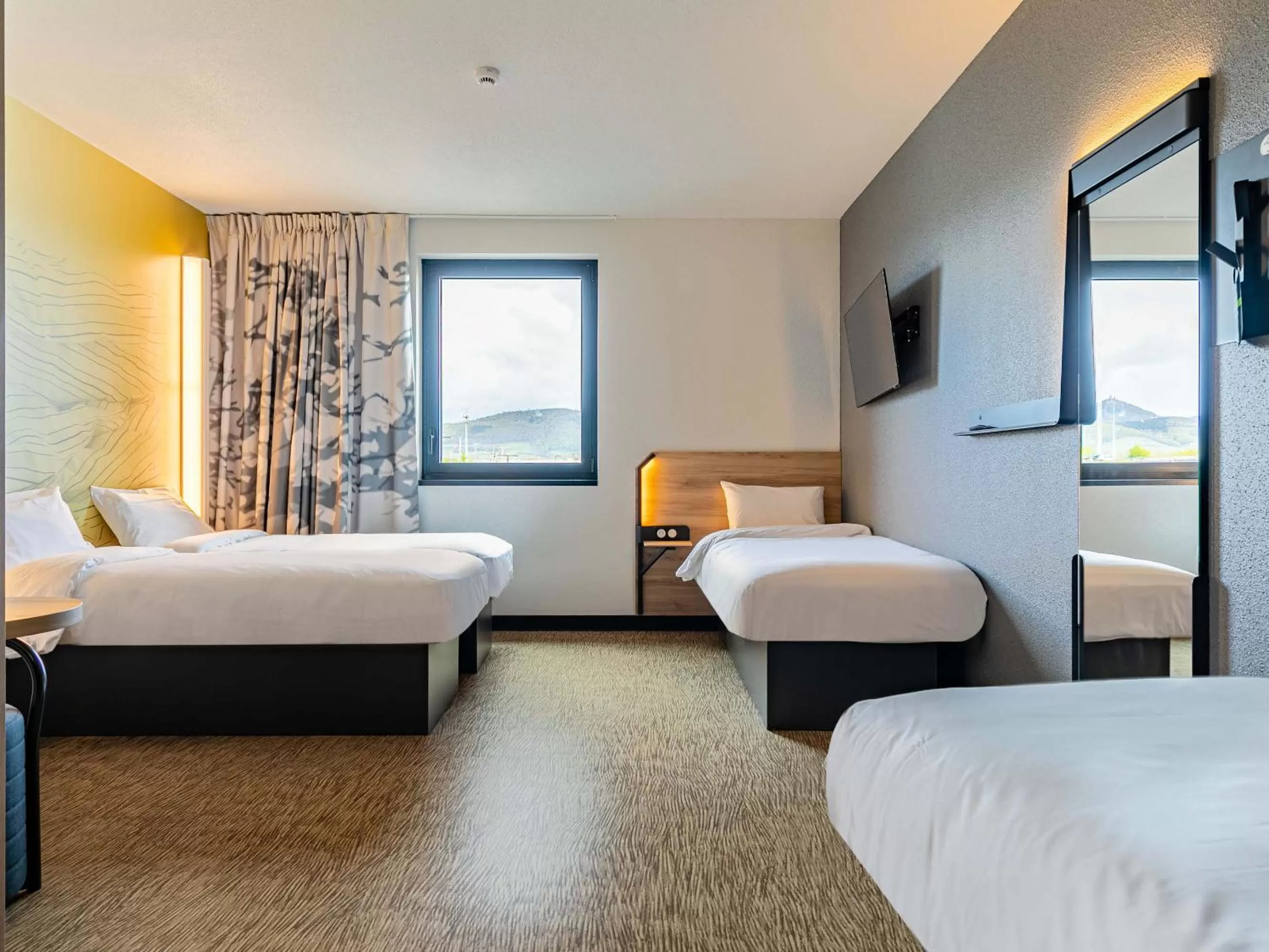 Bedroom, Bed in B&B HOTEL Sélestat Centre-Alsace