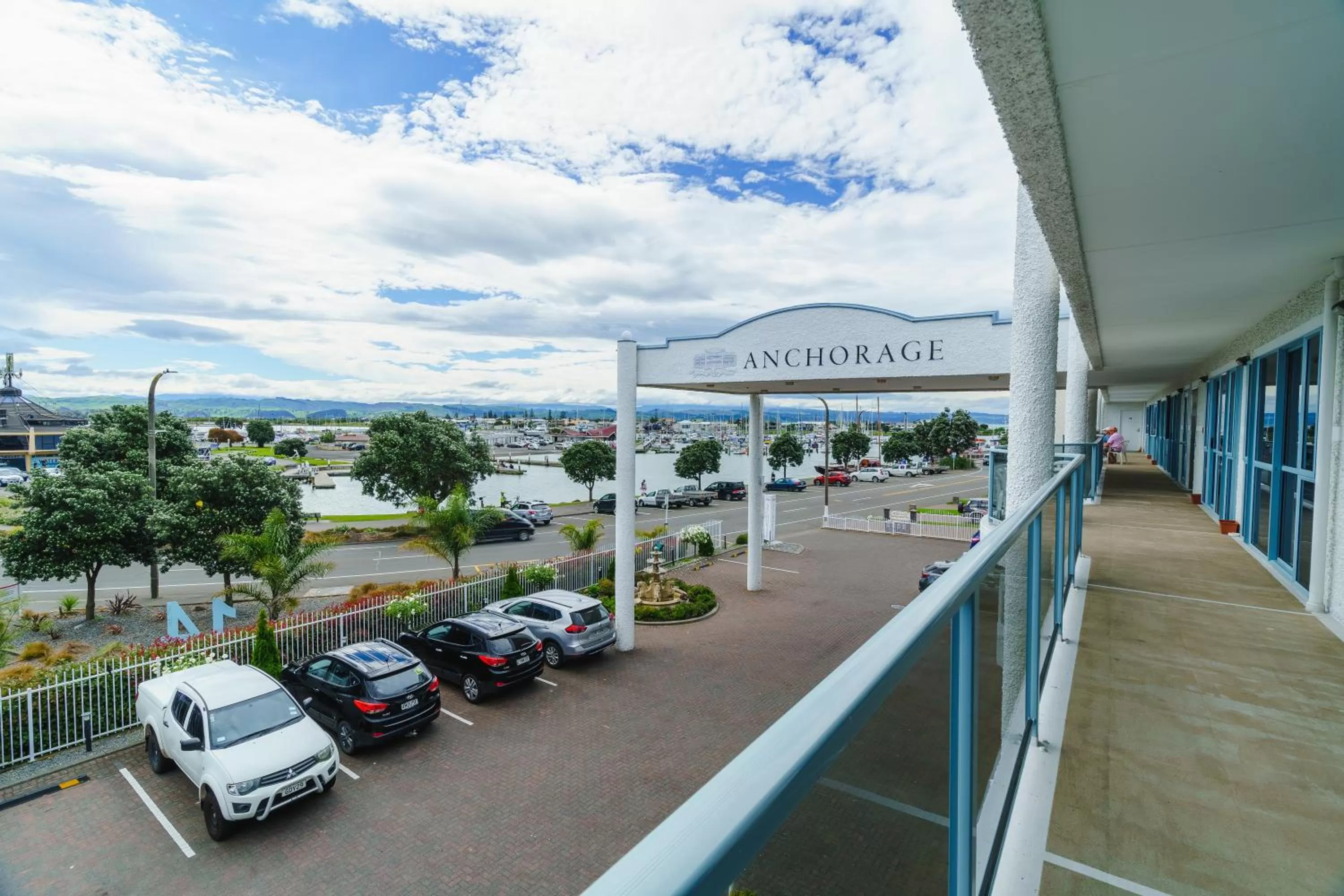 Property building in Anchorage Motor Lodge