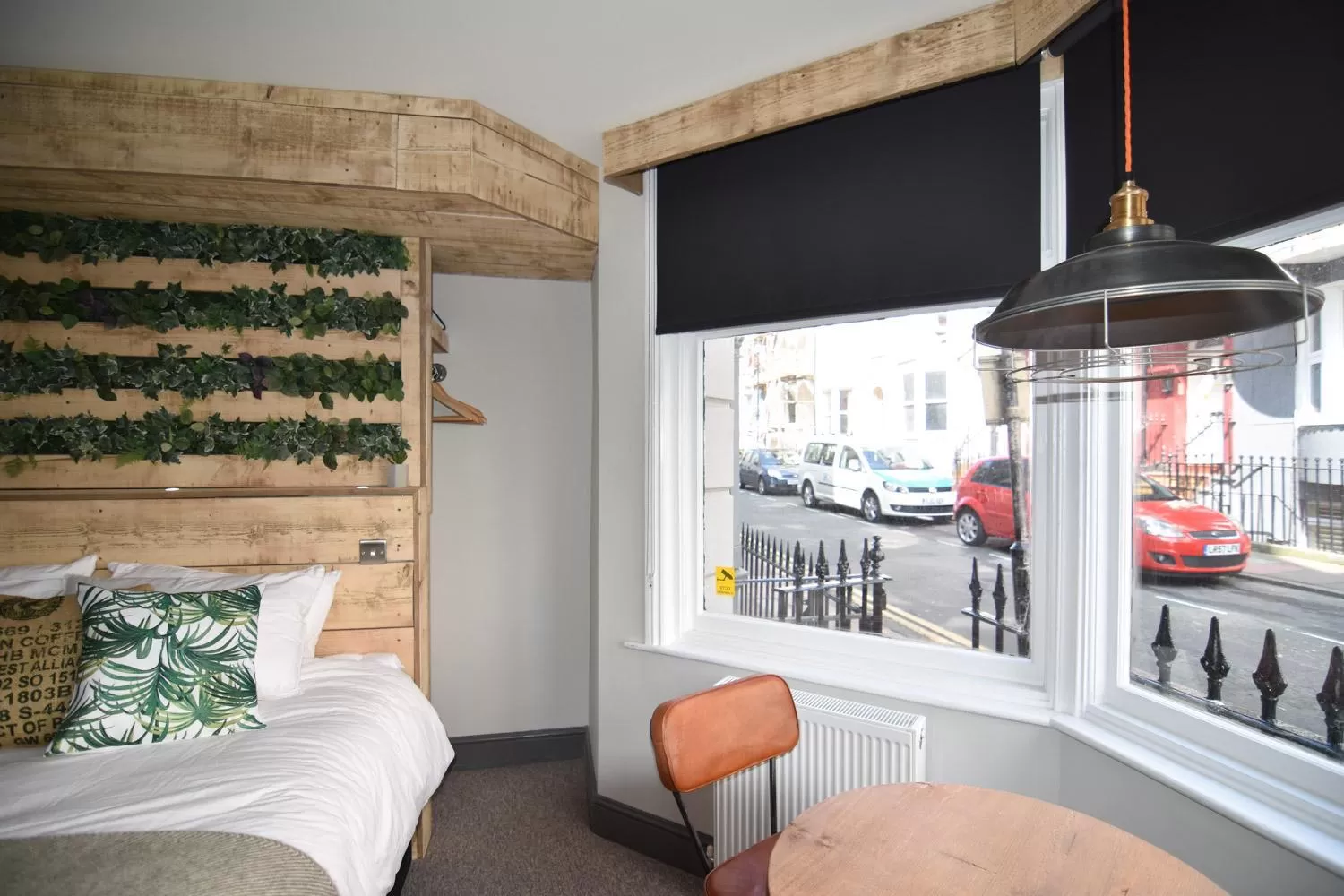 Bed in One Broad Street