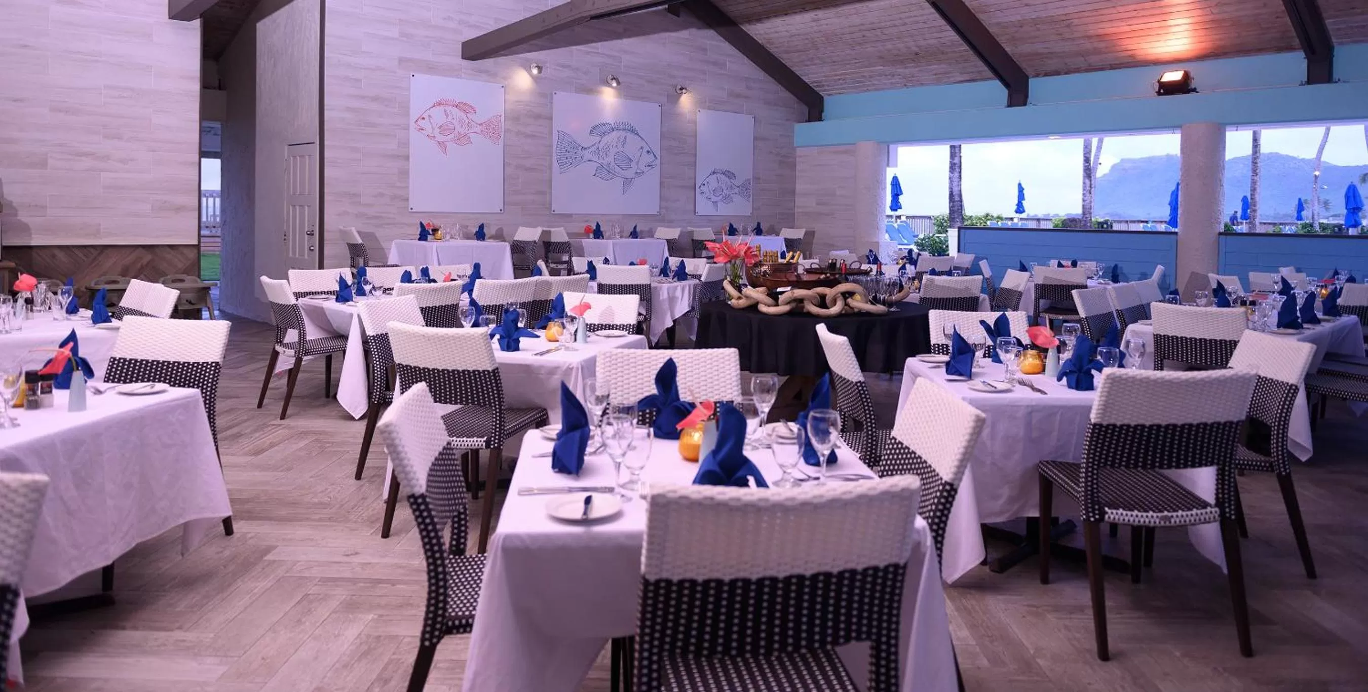 Restaurant/places to eat in Coconut Bay Beach Resort & Spa All Inclusive