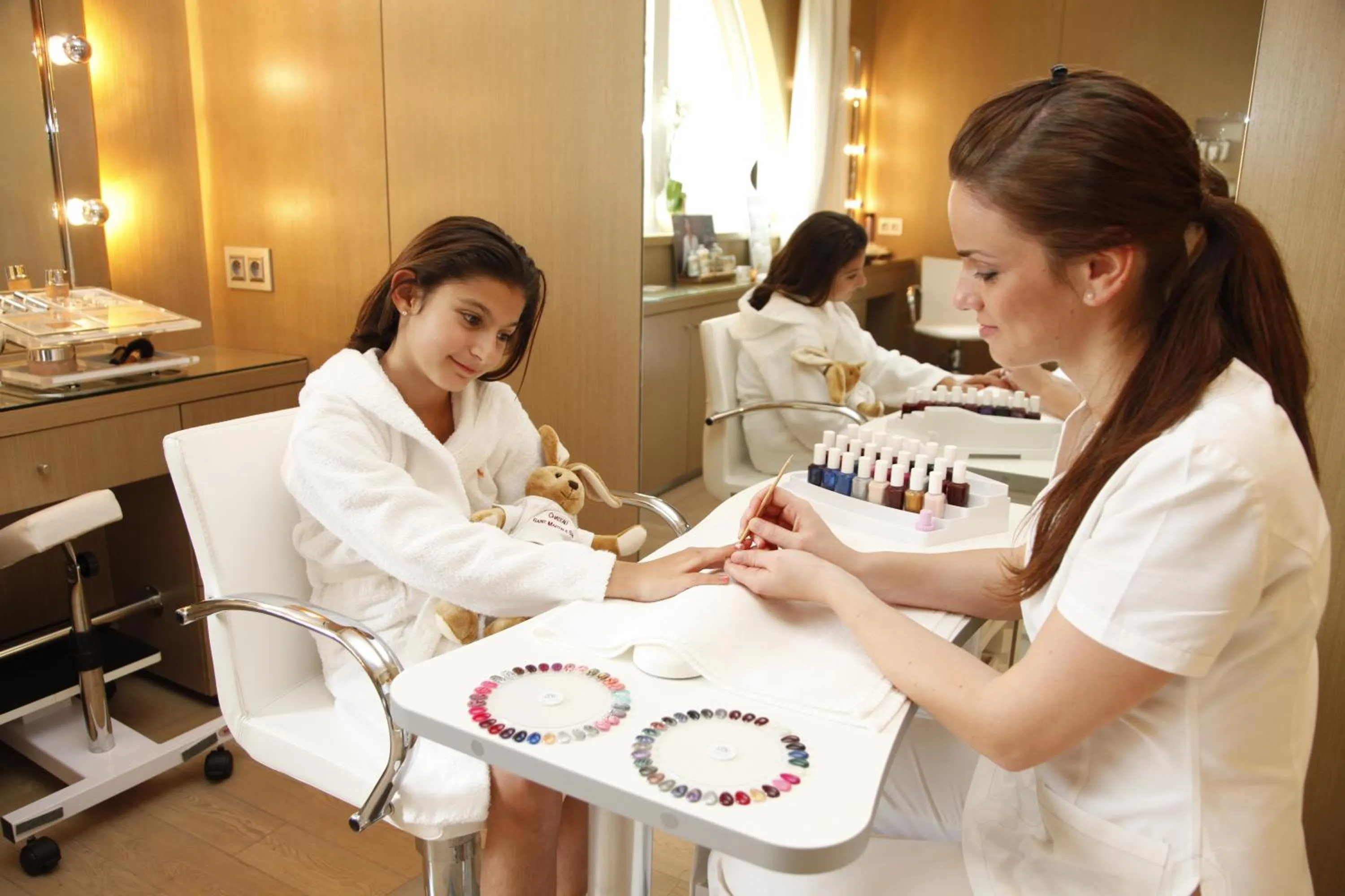 Spa and wellness centre/facilities in Château Saint-Martin & Spa, Oetker Hotels