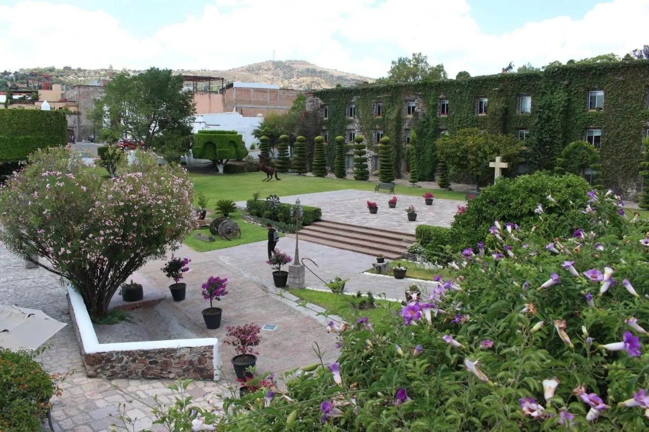 Garden in Posada de la Aldea