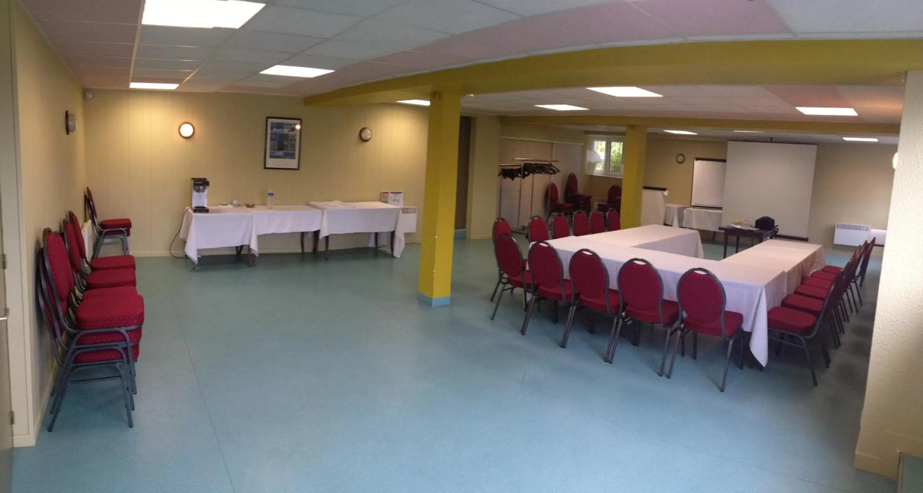 Business facilities in Hôtel Restaurant du Lac