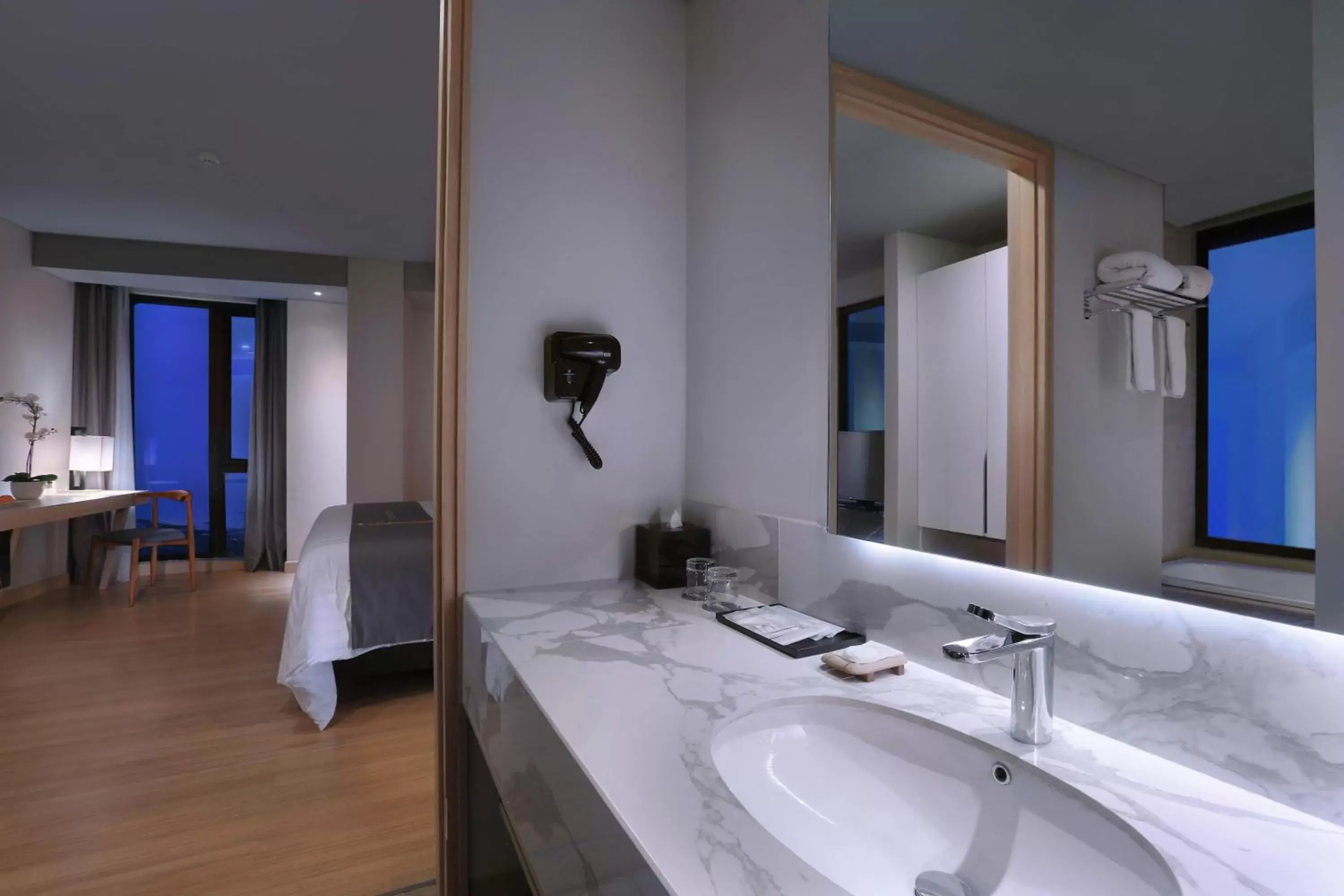 Suite in Harper Cikarang by ASTON Suite in Harper Cikarang by ASTON