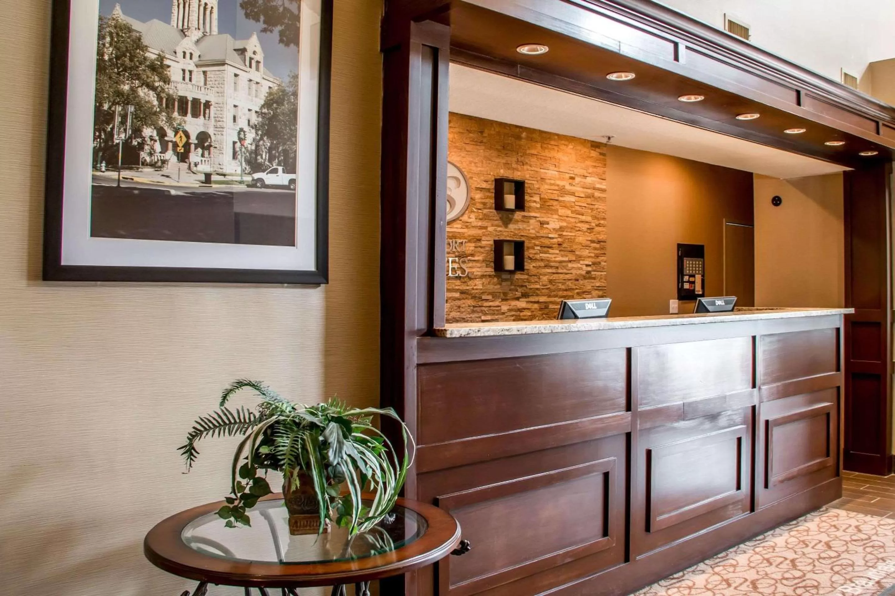Lobby or reception in Comfort Suites New Braunfels - San Antonio Area