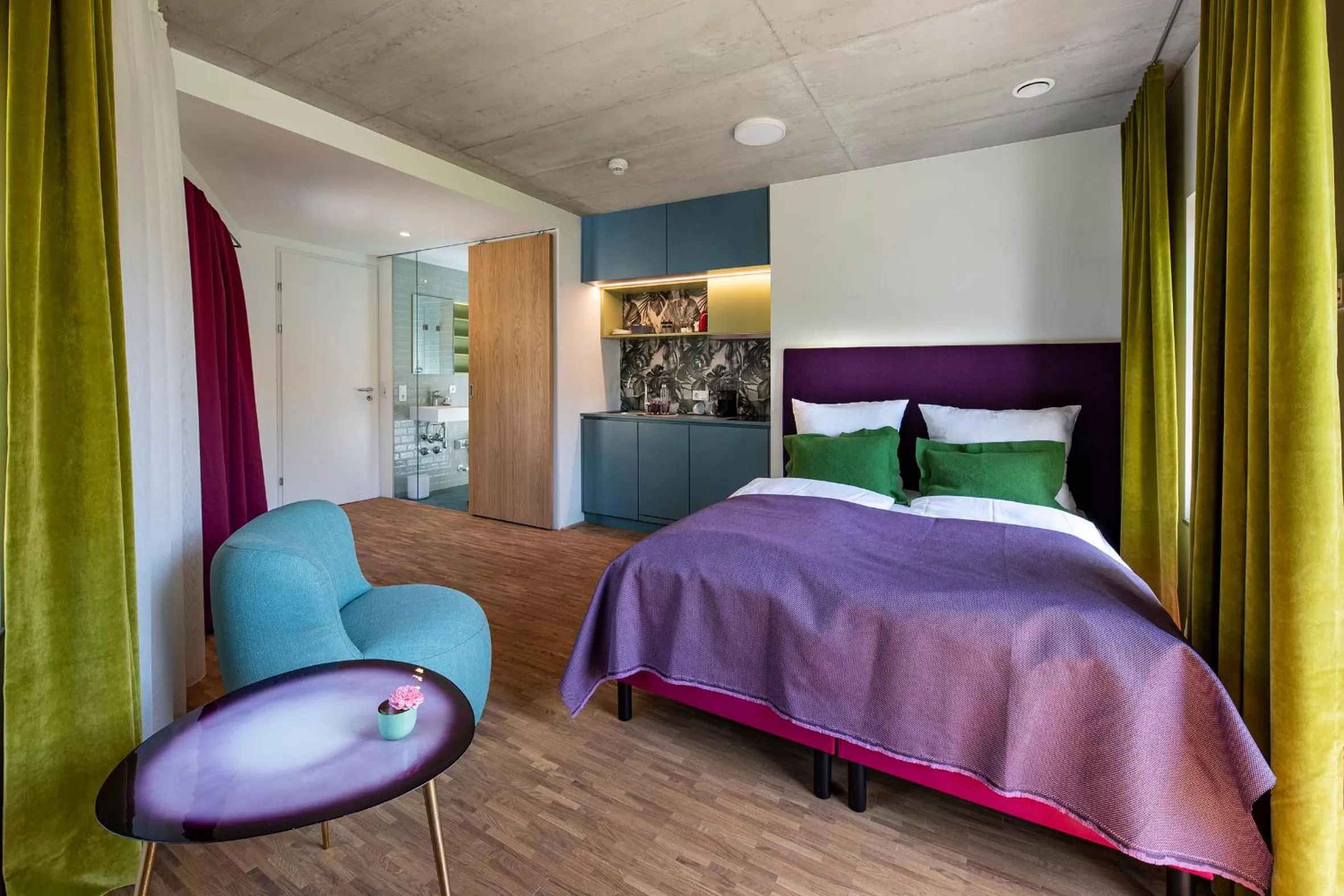 Bed in pradl elf my- apartment