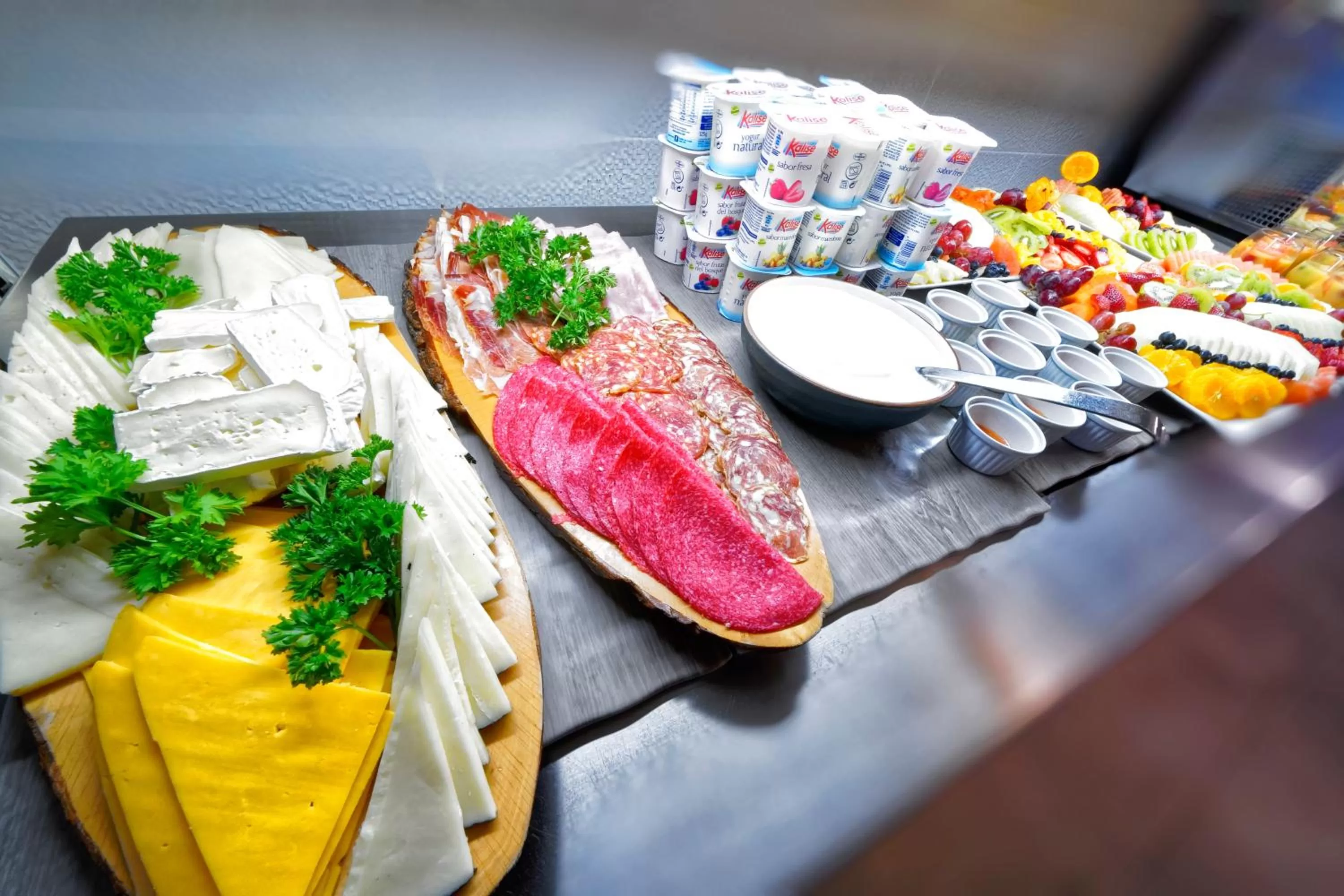 Buffet breakfast in Aqua Suites