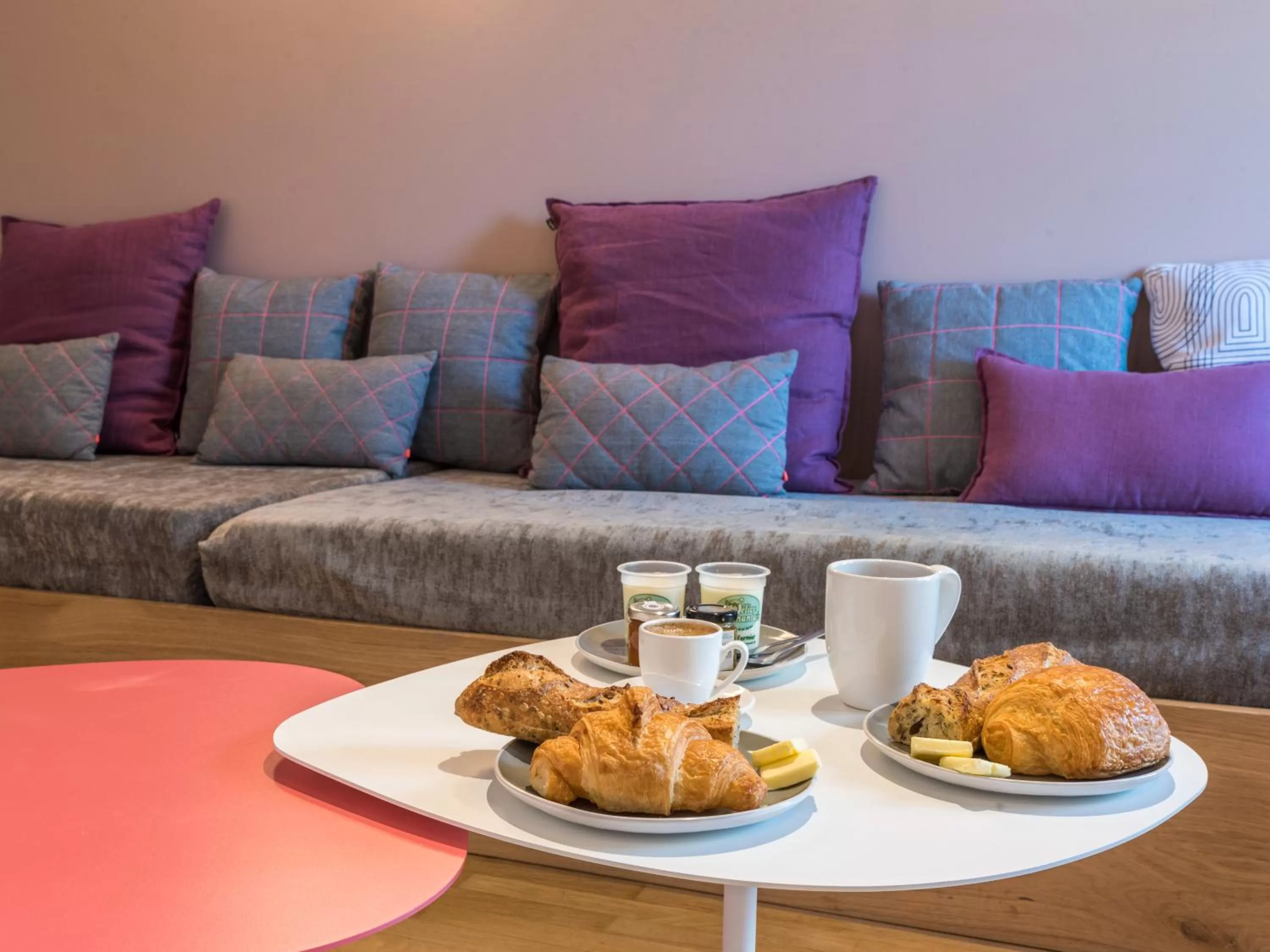 Breakfast in MiHotel Vieux Lyon