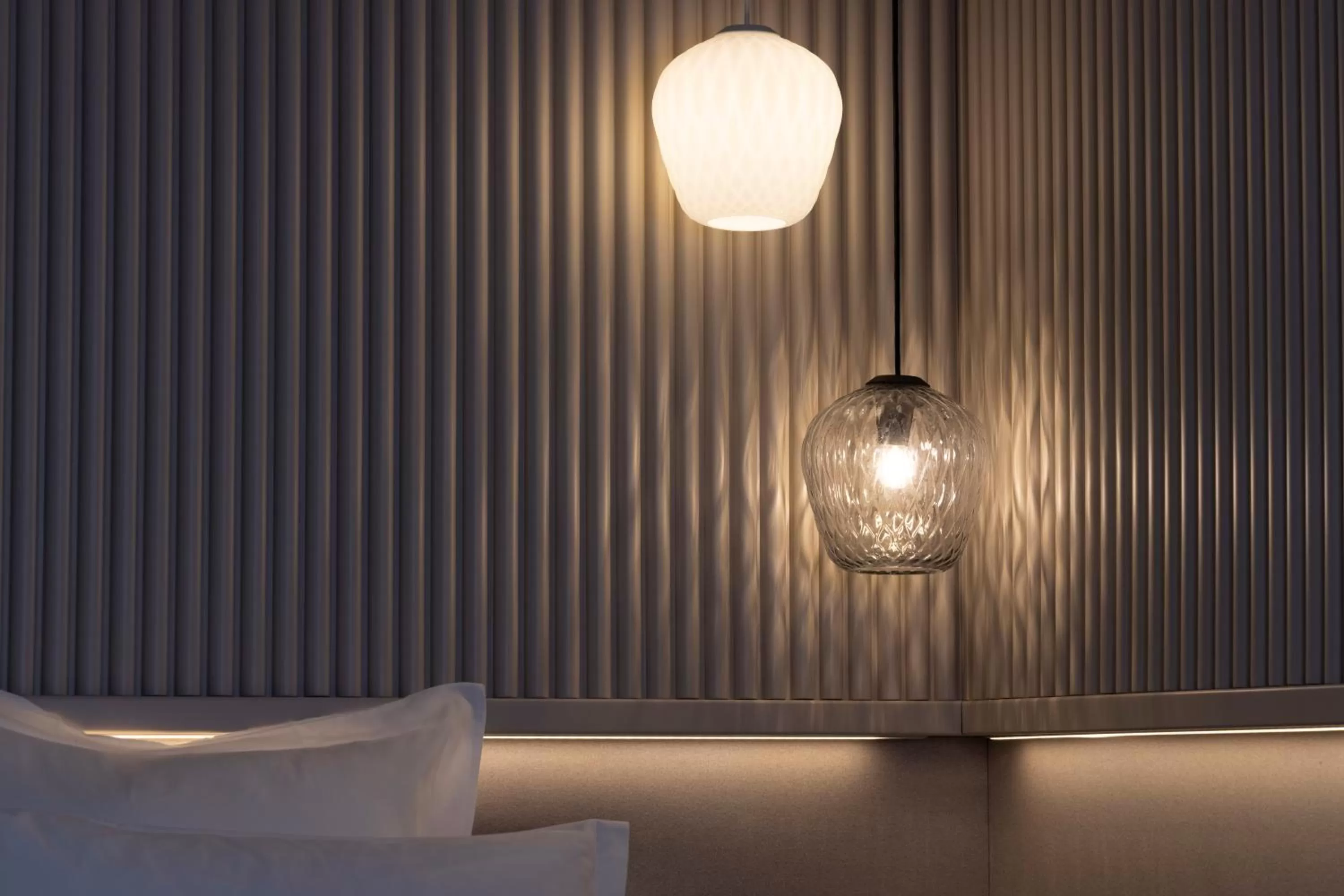 Bedroom, Bed in Hôtel Beige