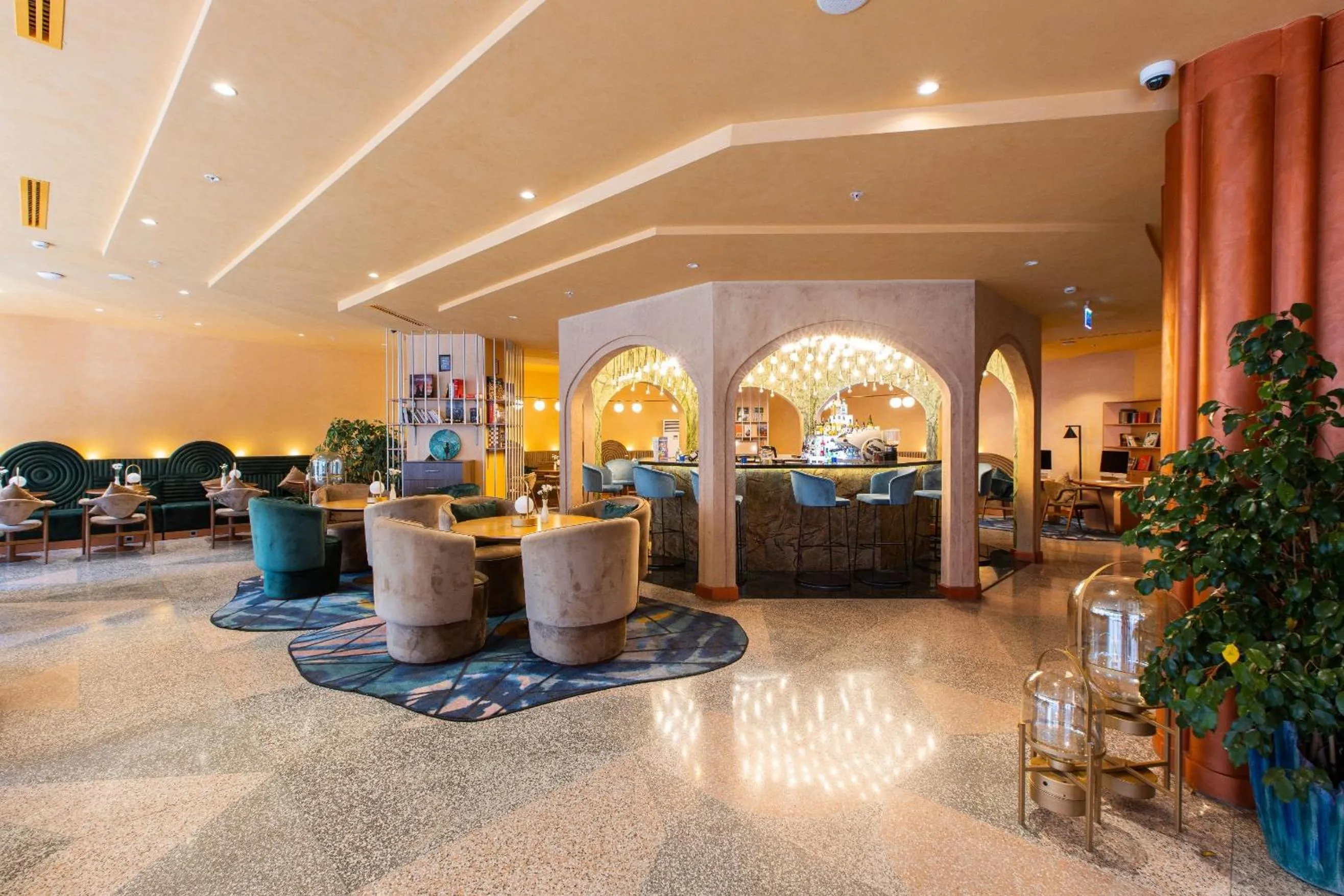 Lobby or reception in Mercure Istanbul Bakirkoy