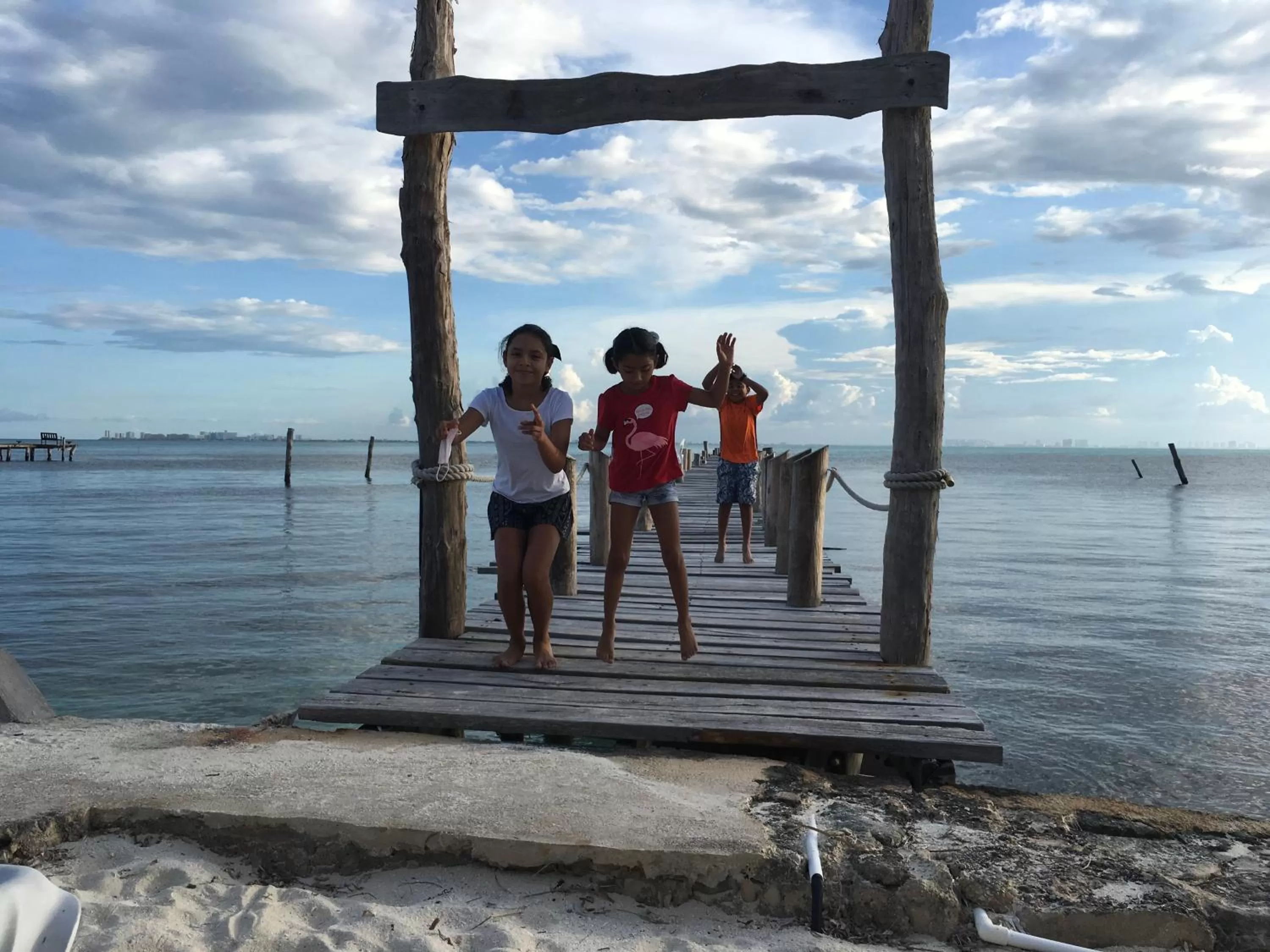 People in Maria's Kan Kin