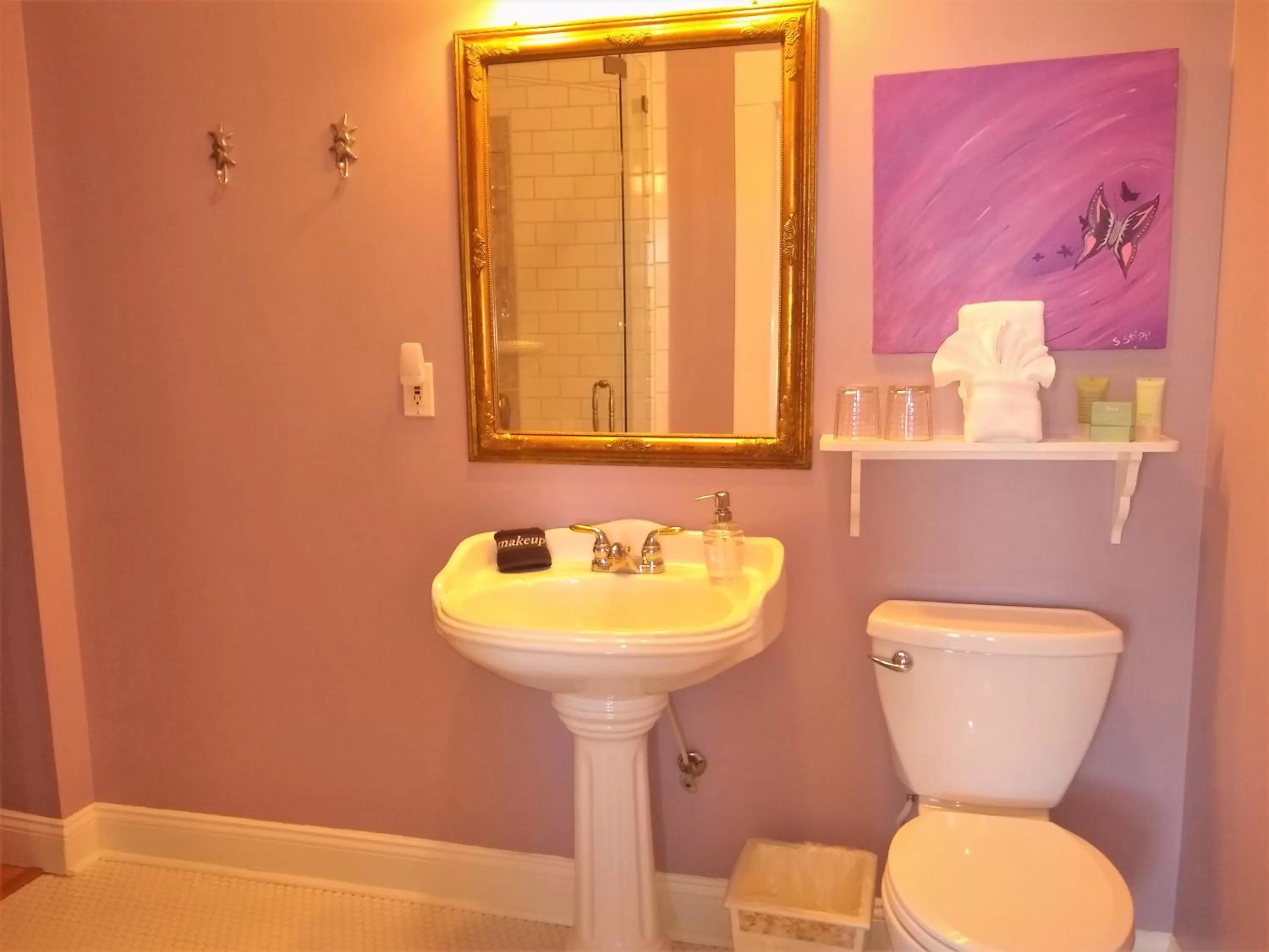 Surf Song Bed & Breakfast