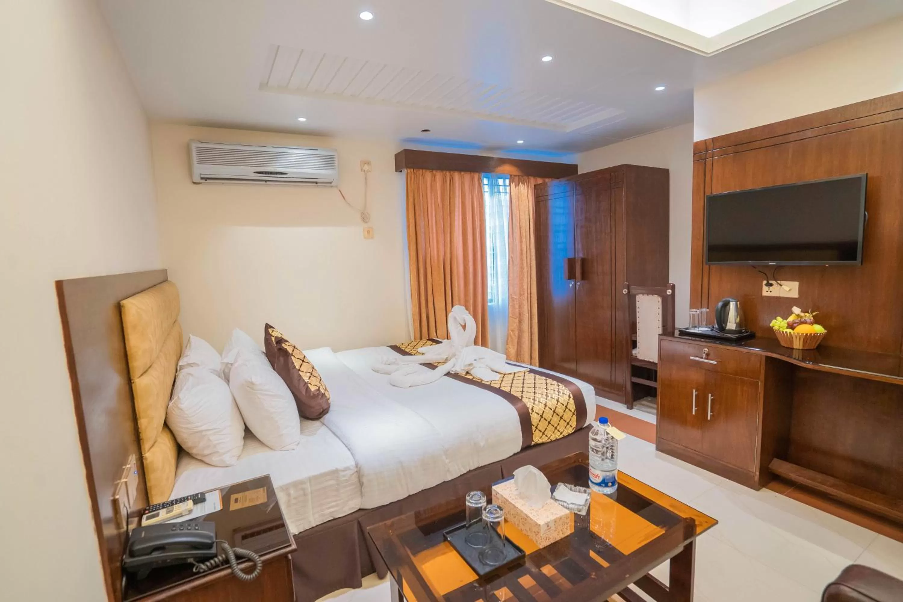 Bed in Central Inn Dhaka City Centre