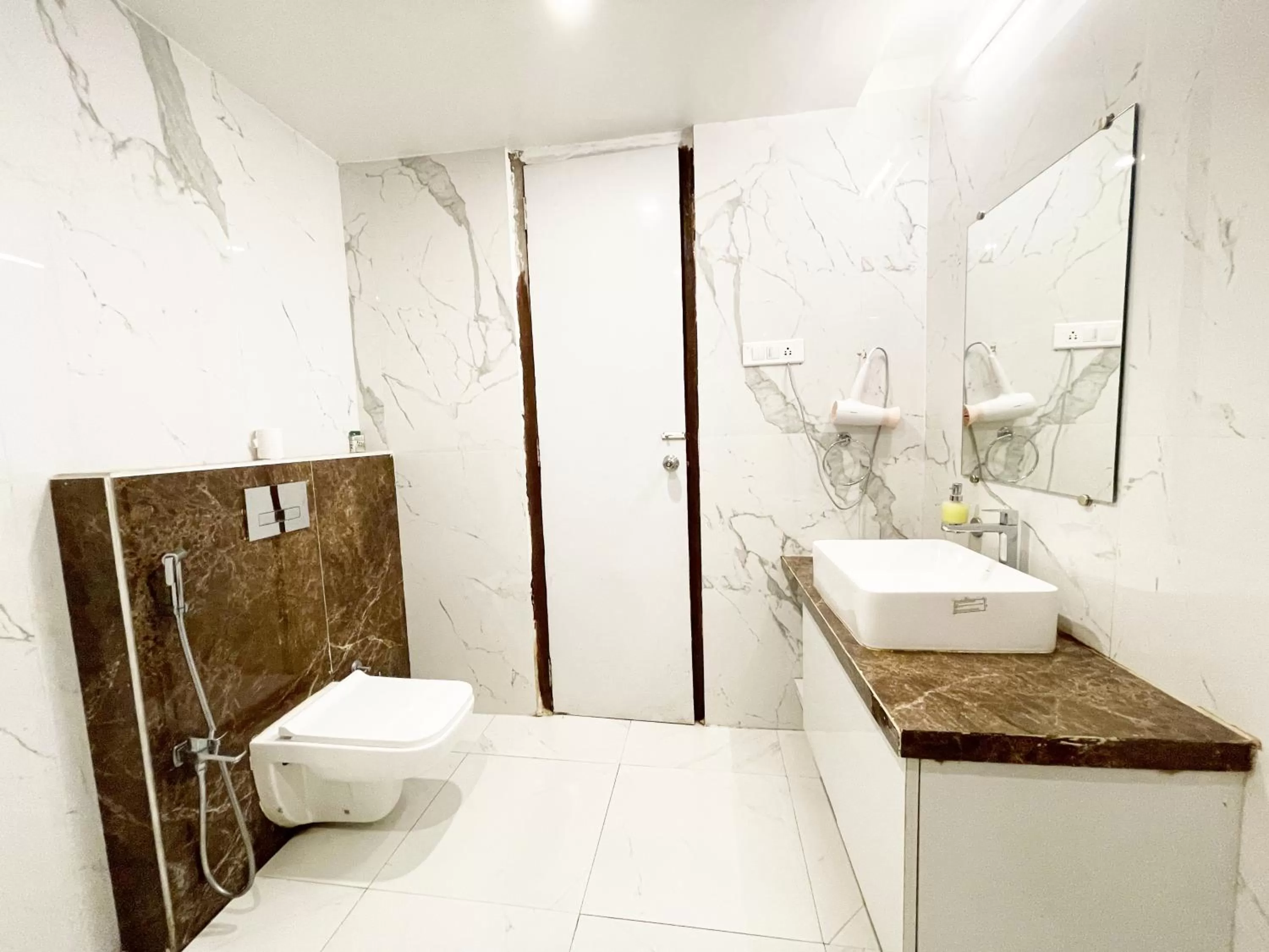 Bathroom in Hotel TBS sea view ! Puri