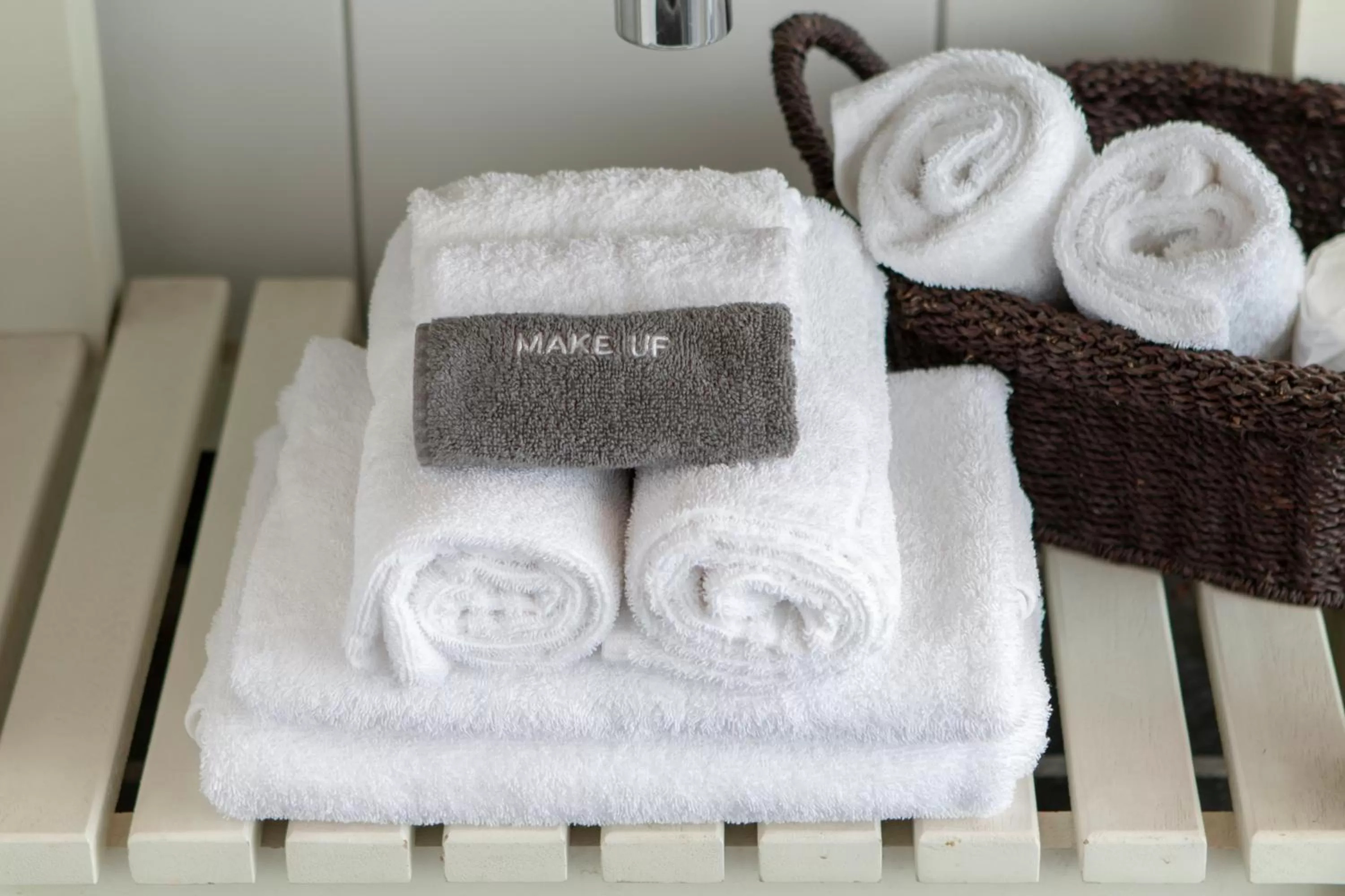 Bathroom in De Hoek Manor