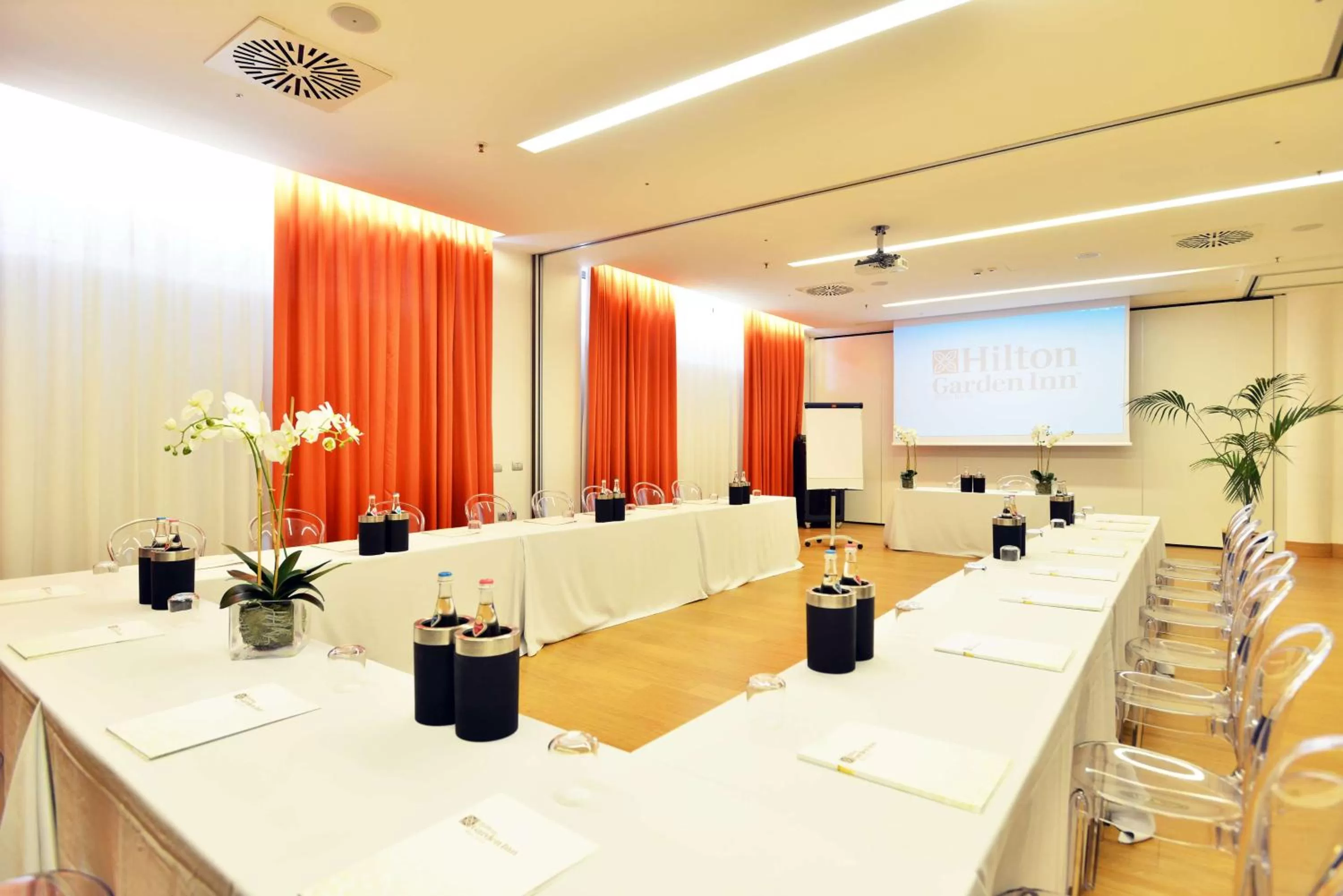Meeting/conference room in Hilton Garden Inn Milan North
