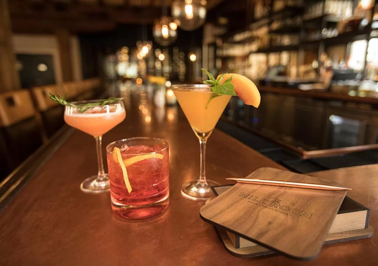 Lounge or bar in Boar's Head Resort