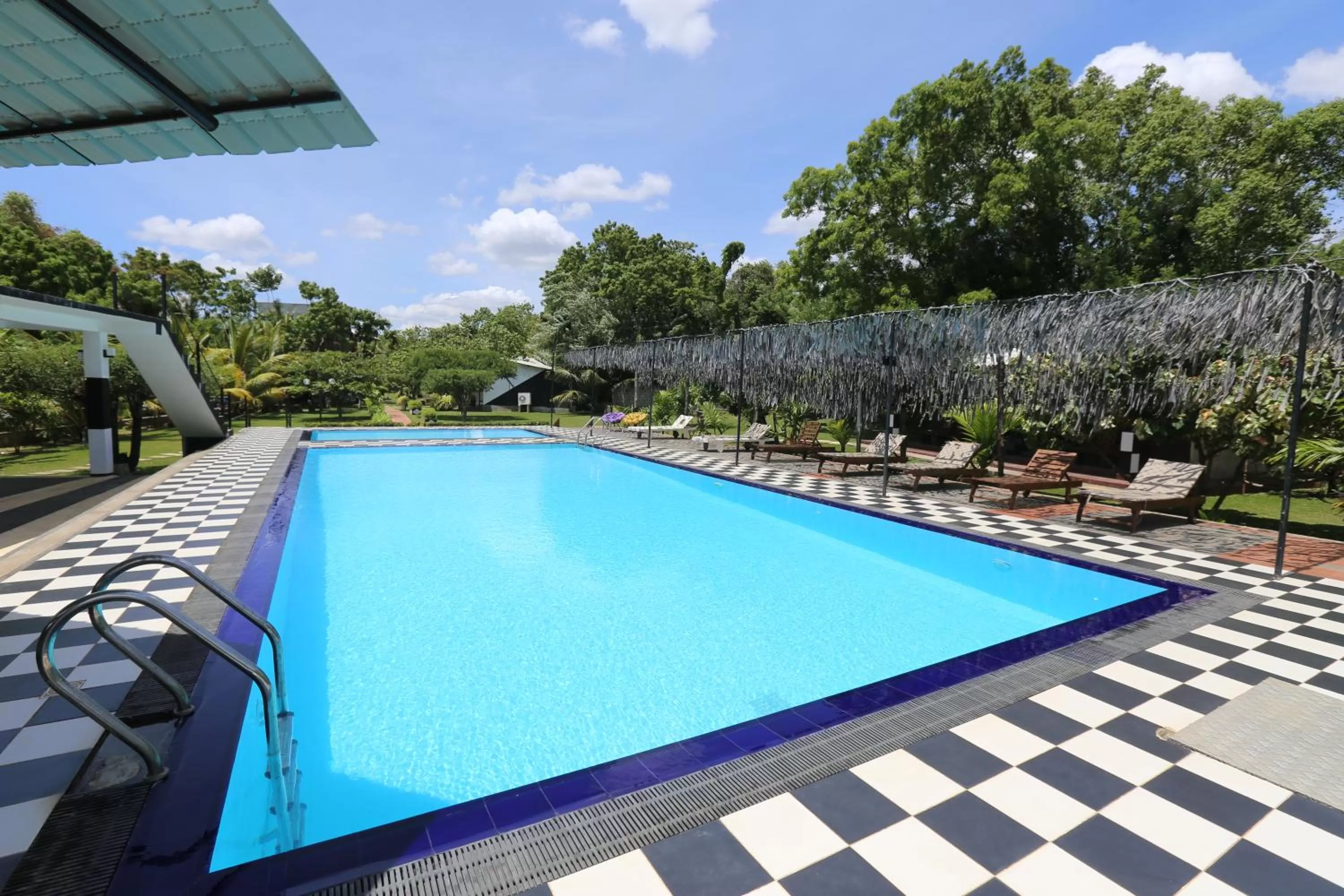Pool view in Eco Hotel Black & White - Anuradhapura