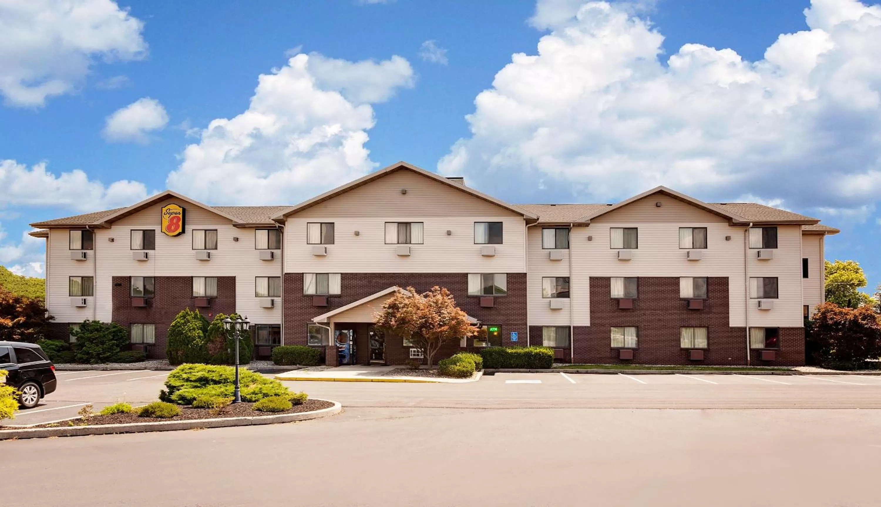 Facade/entrance in Spark by Hilton Carlisle South